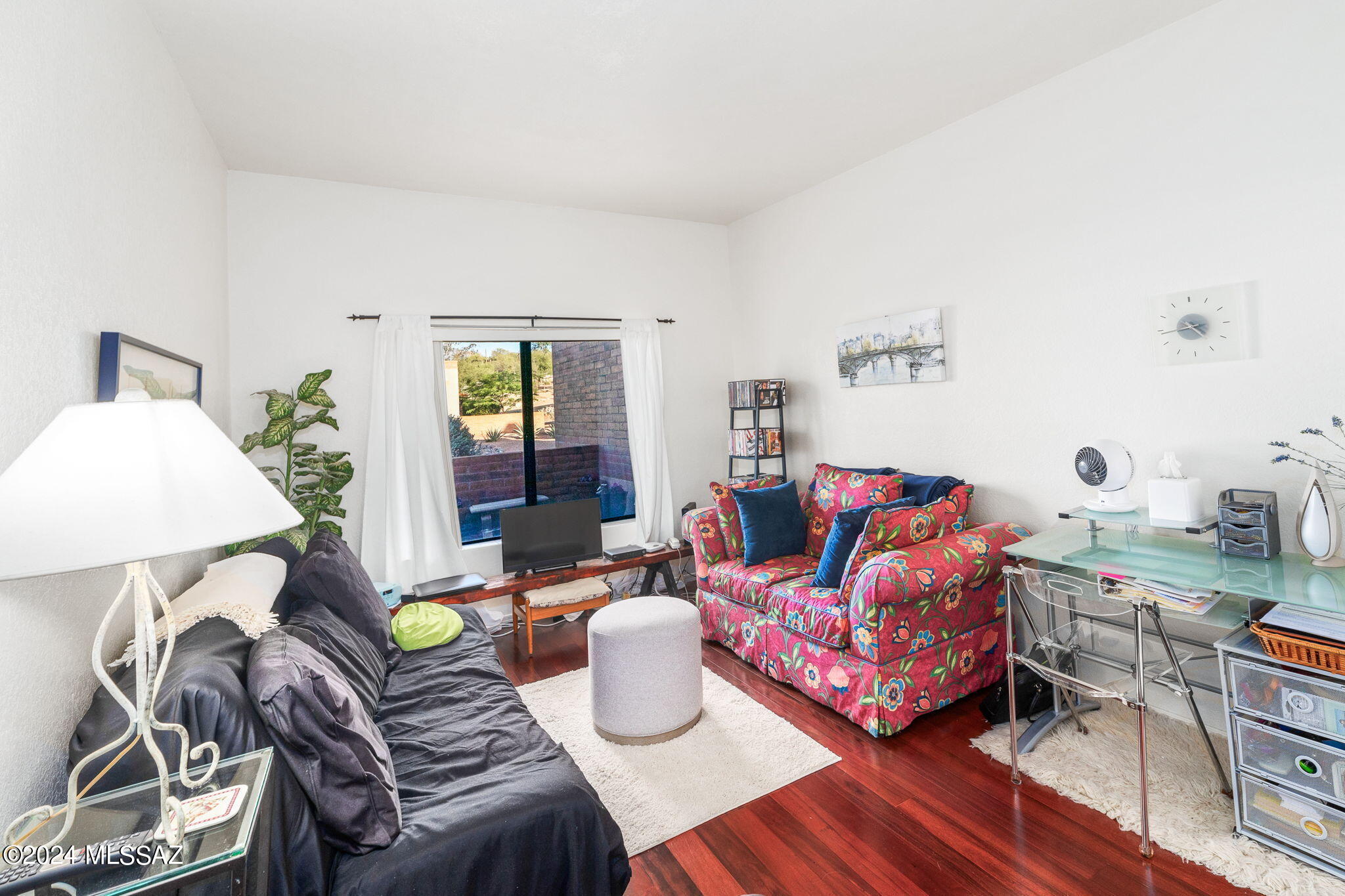La Cholla Hills(1-313) - Residential