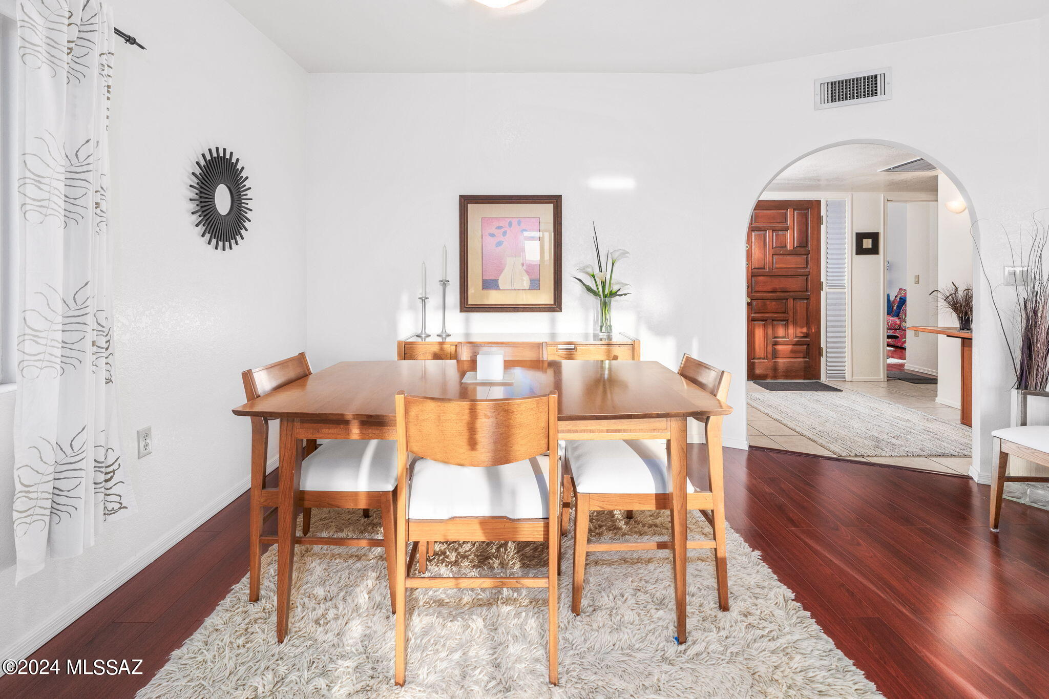 La Cholla Hills(1-313) - Residential