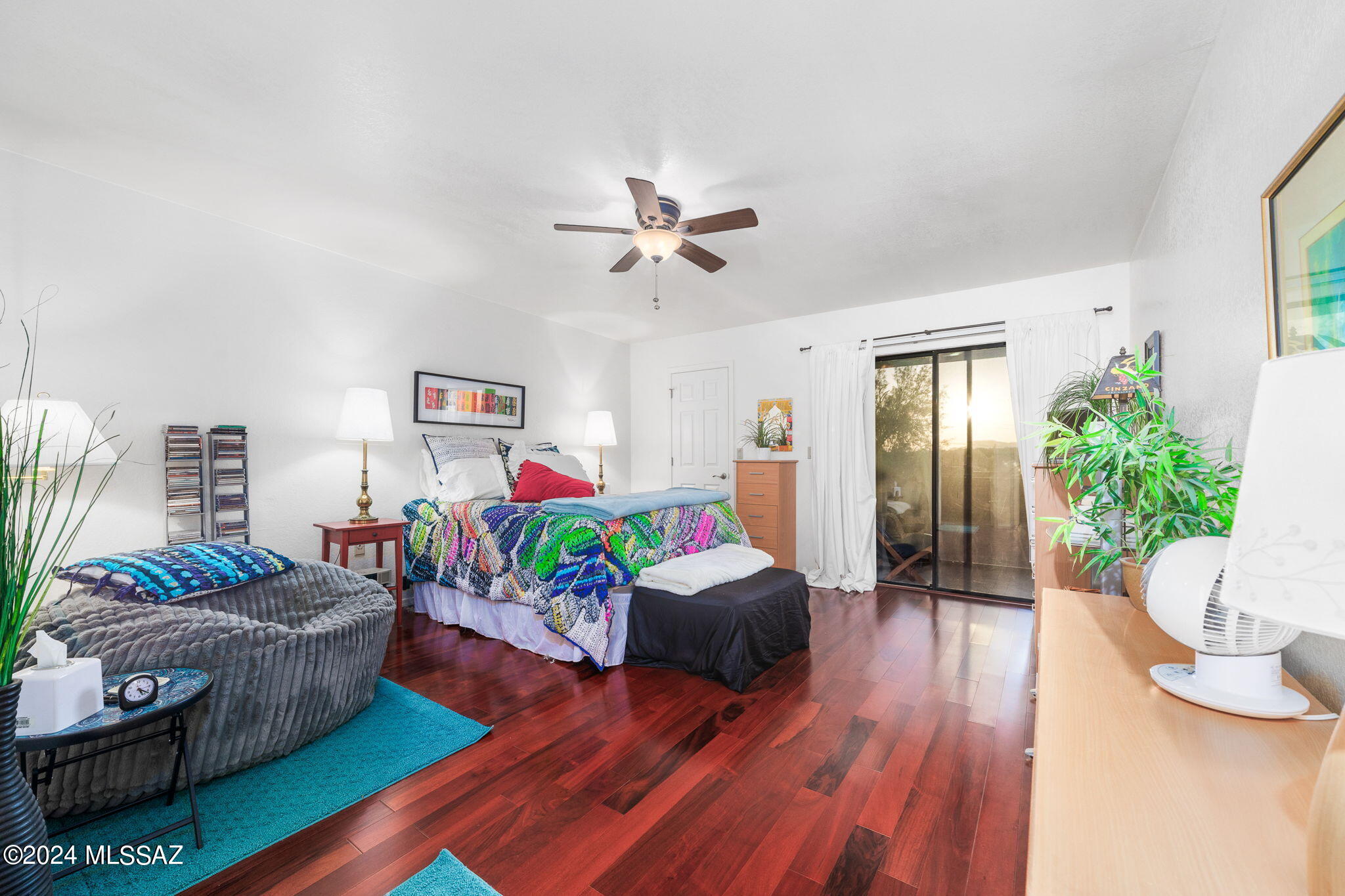 La Cholla Hills(1-313) - Residential