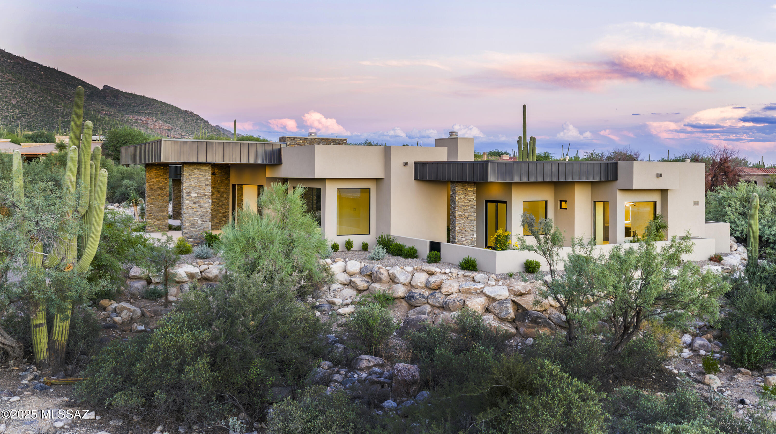 2155 E Desert Garden Drive