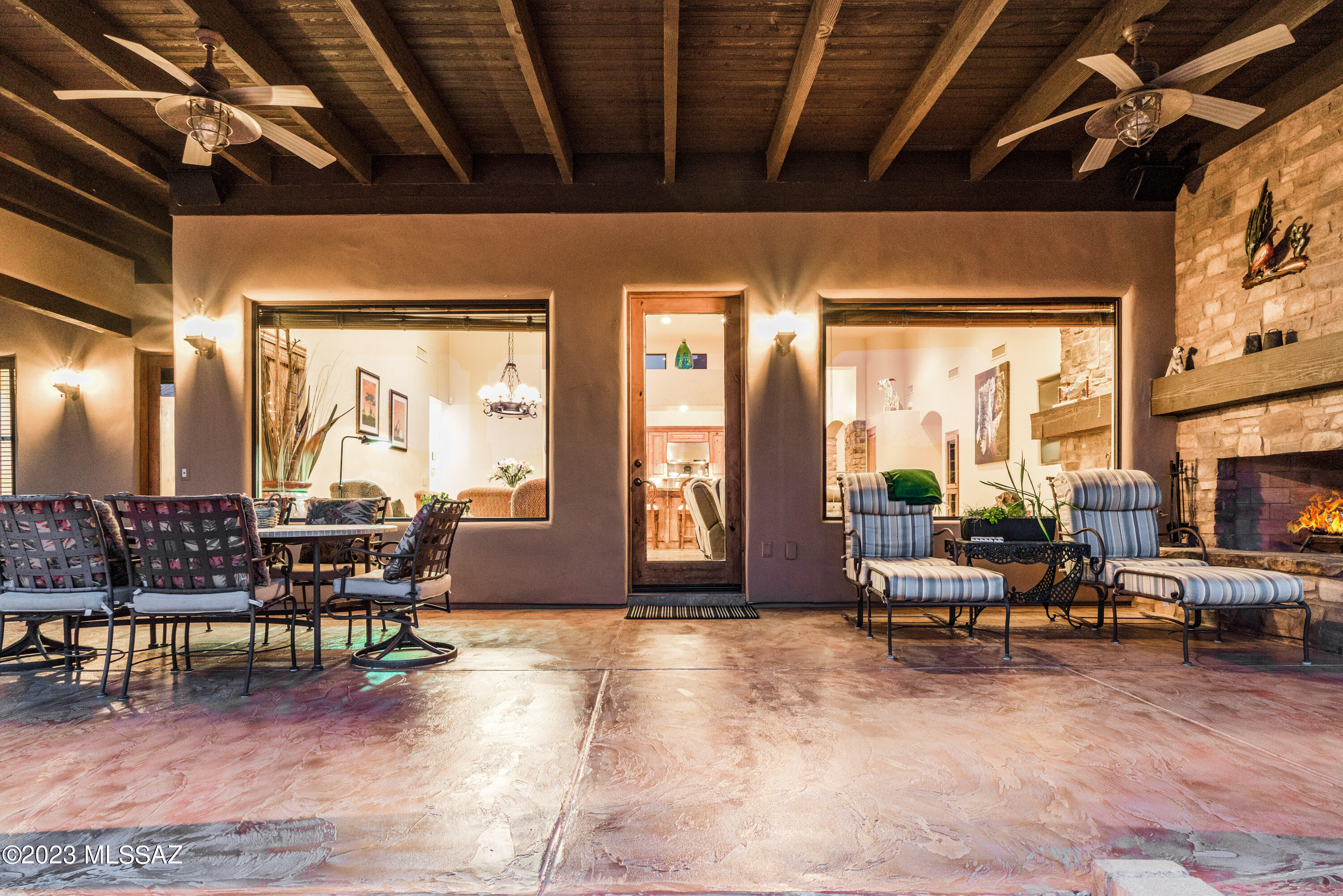 La Cholla Airpark - Residential