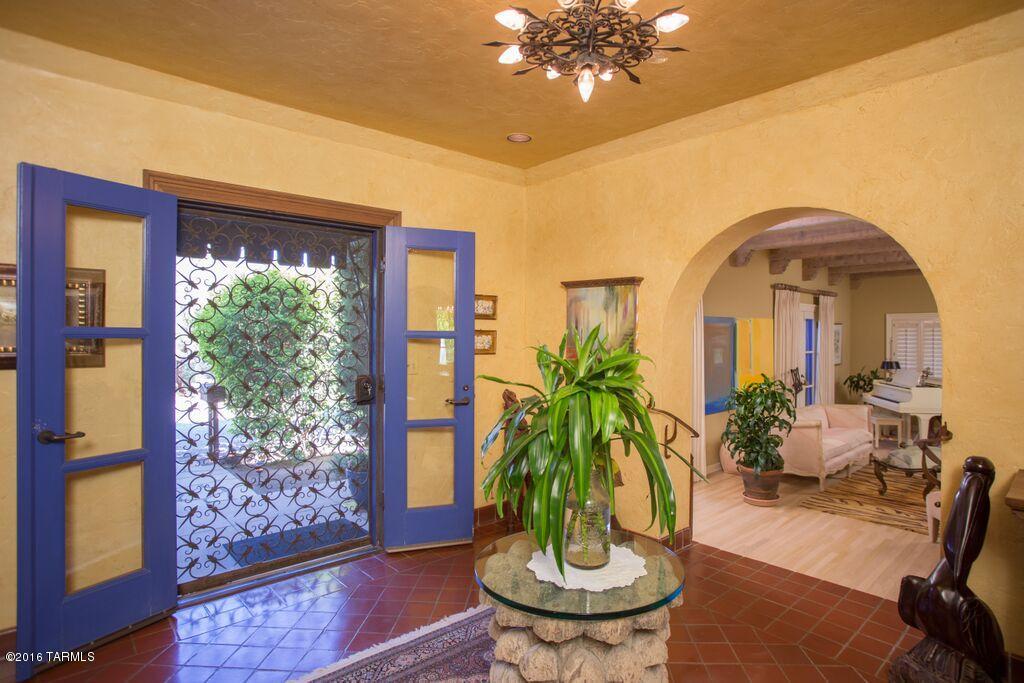 Colonia Solana - Residential