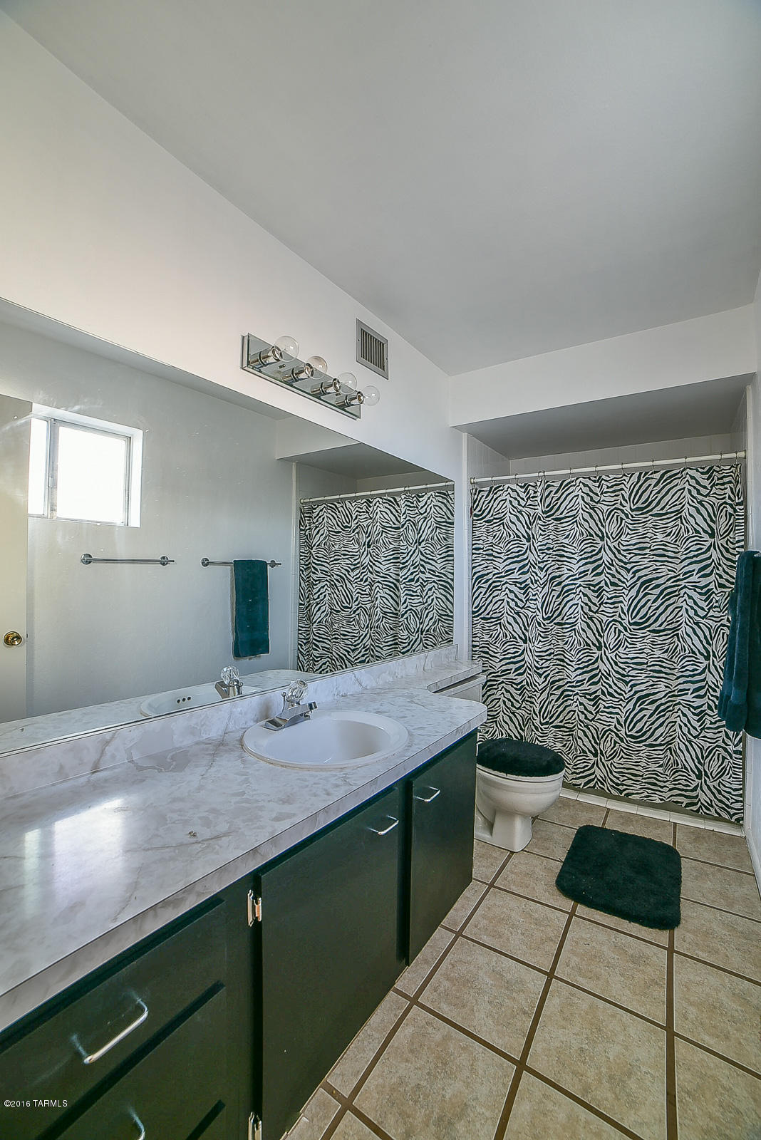 Sutton Place (1-120) - Residential