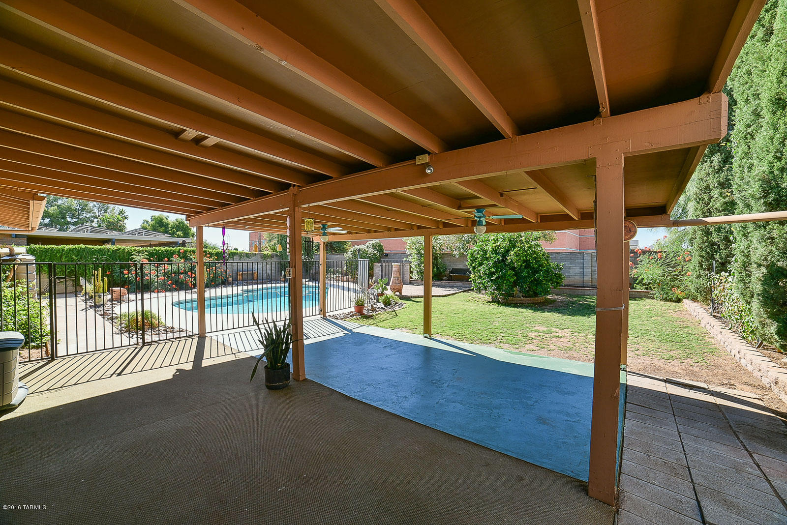 Sutton Place (1-120) - Residential