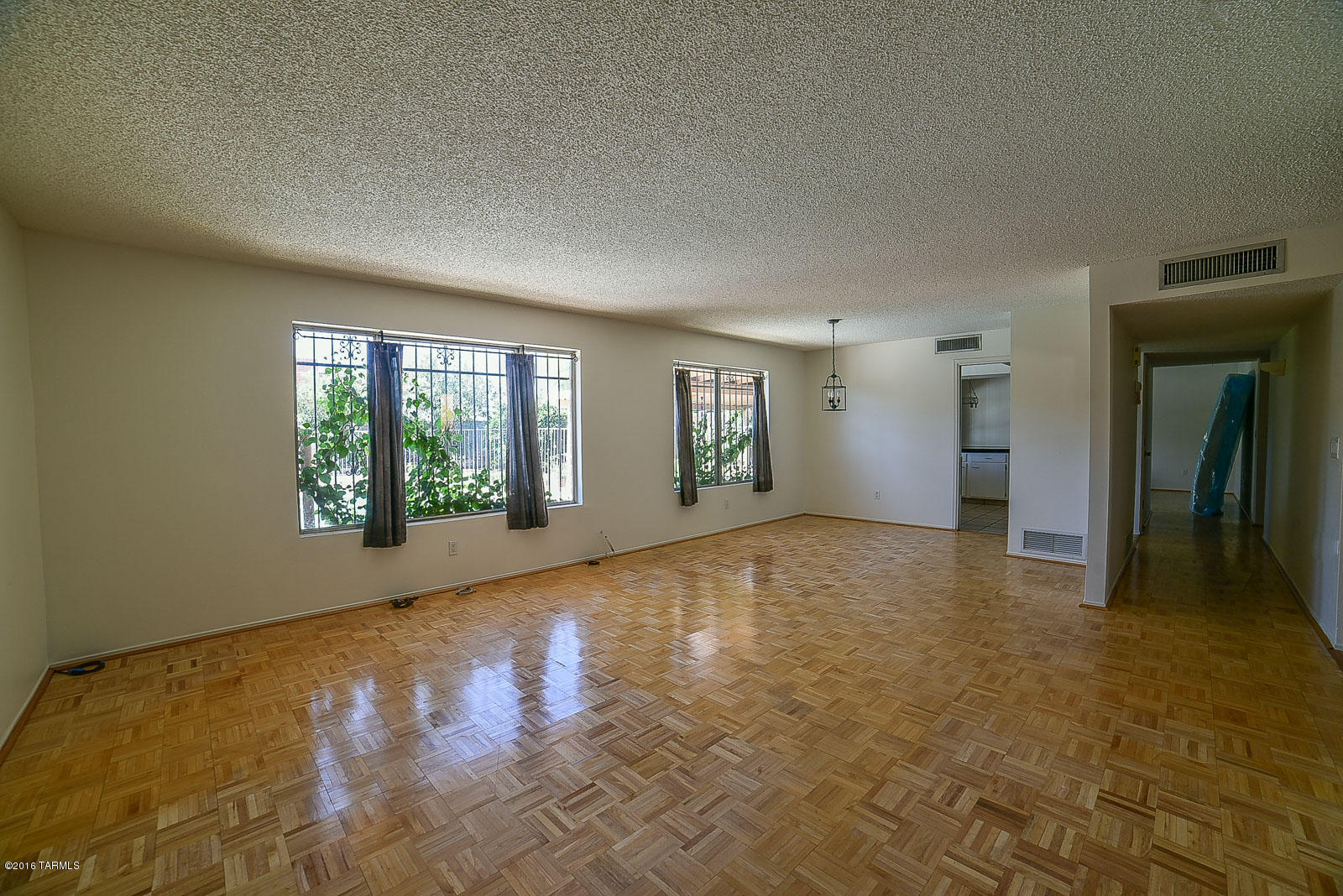 Sutton Place (1-120) - Residential