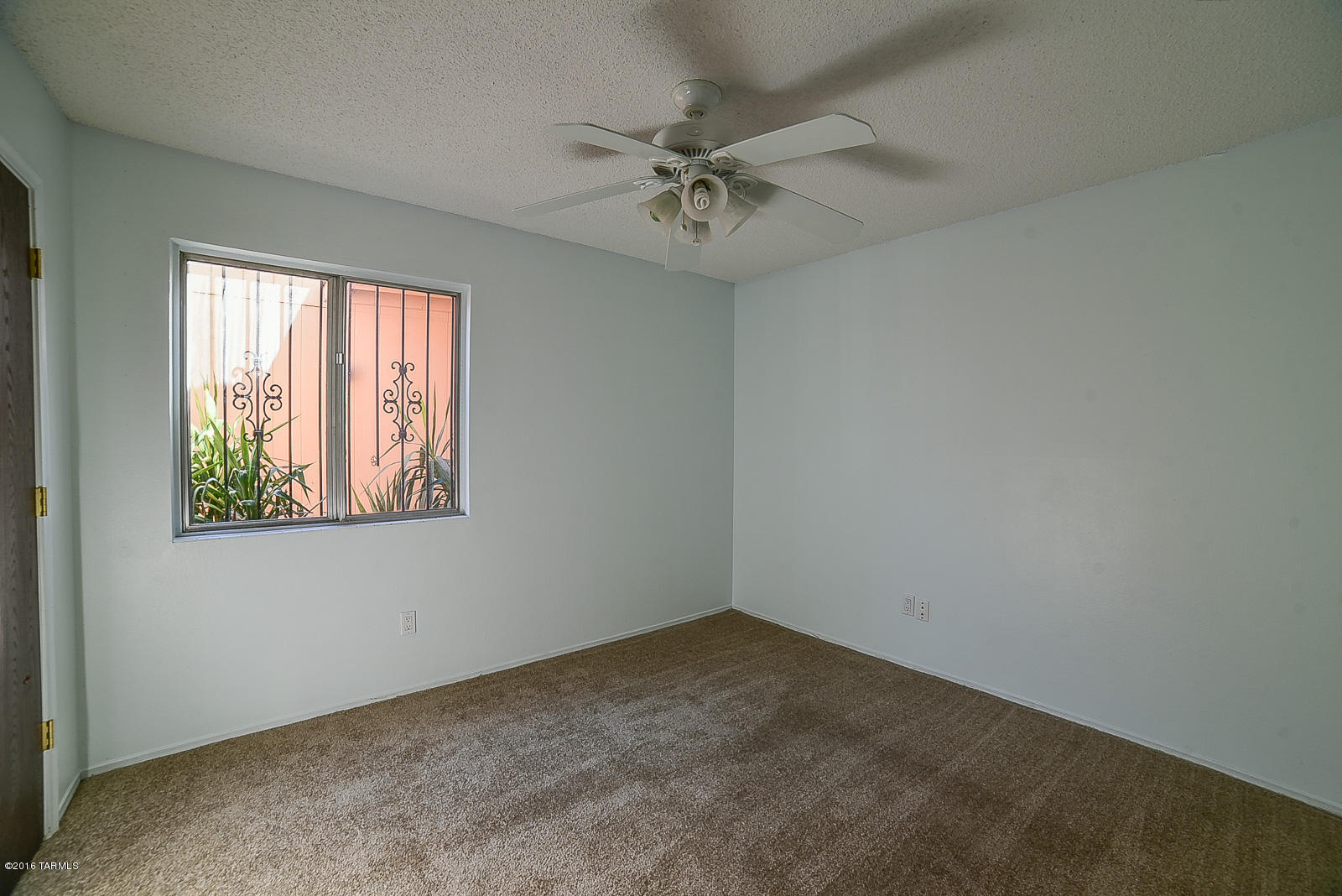 Sutton Place (1-120) - Residential