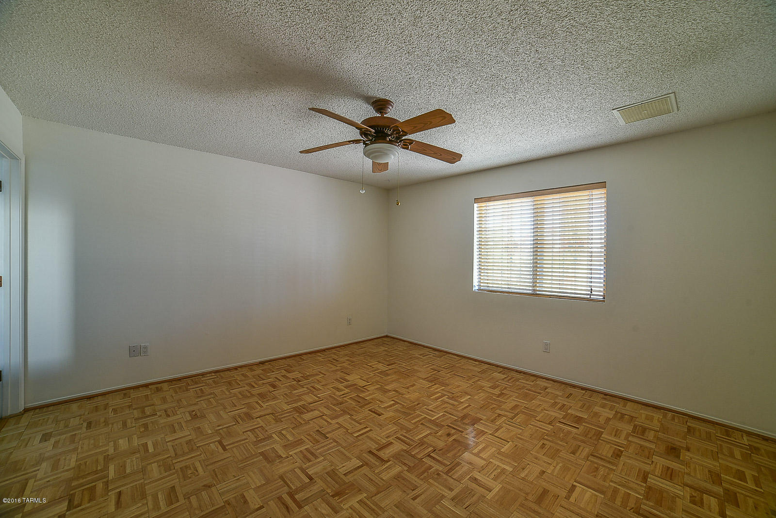 Sutton Place (1-120) - Residential