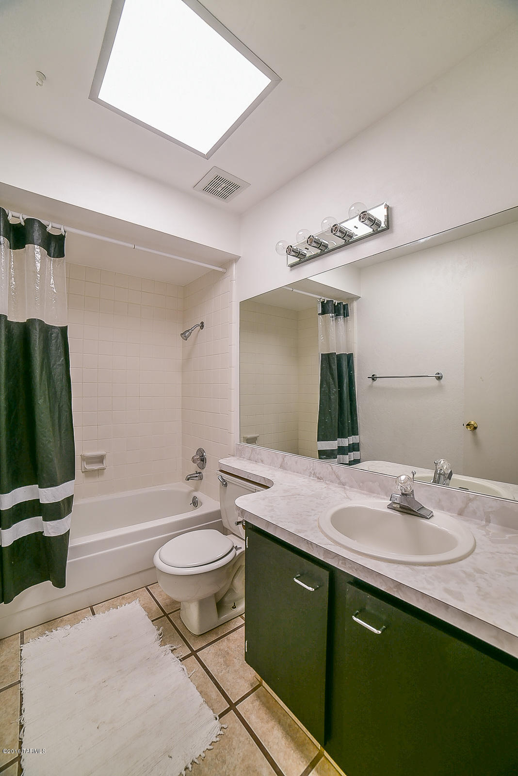 Sutton Place (1-120) - Residential