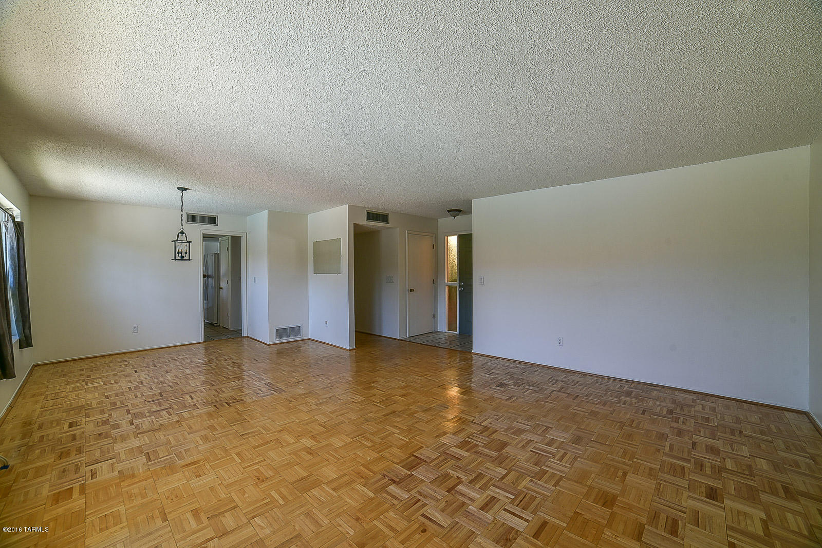 Sutton Place (1-120) - Residential