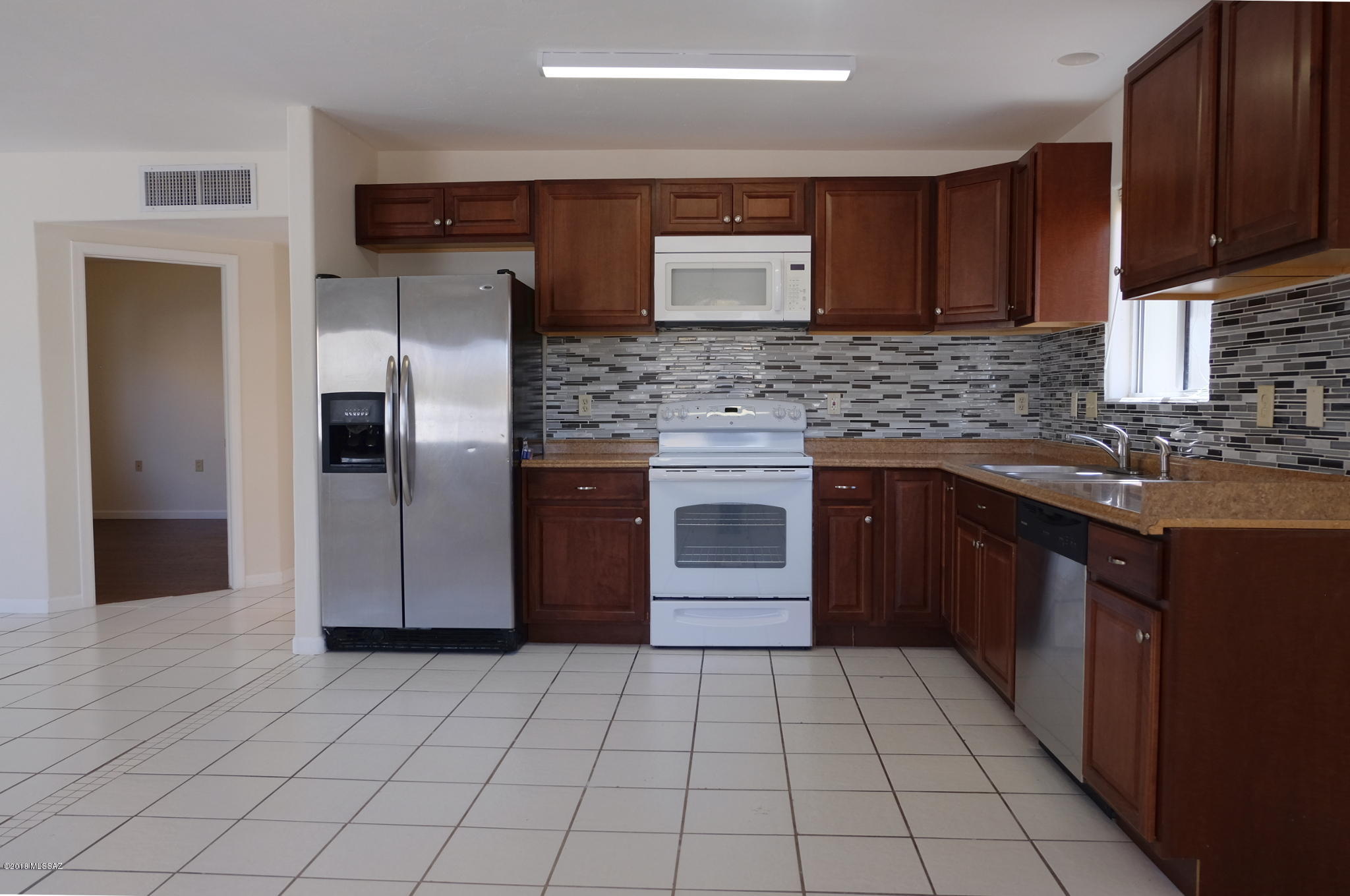 Granada Park - Residential Lease