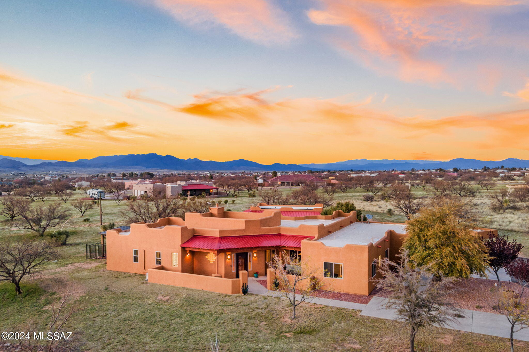 Red Hawk at J-6 Ranch - Residential