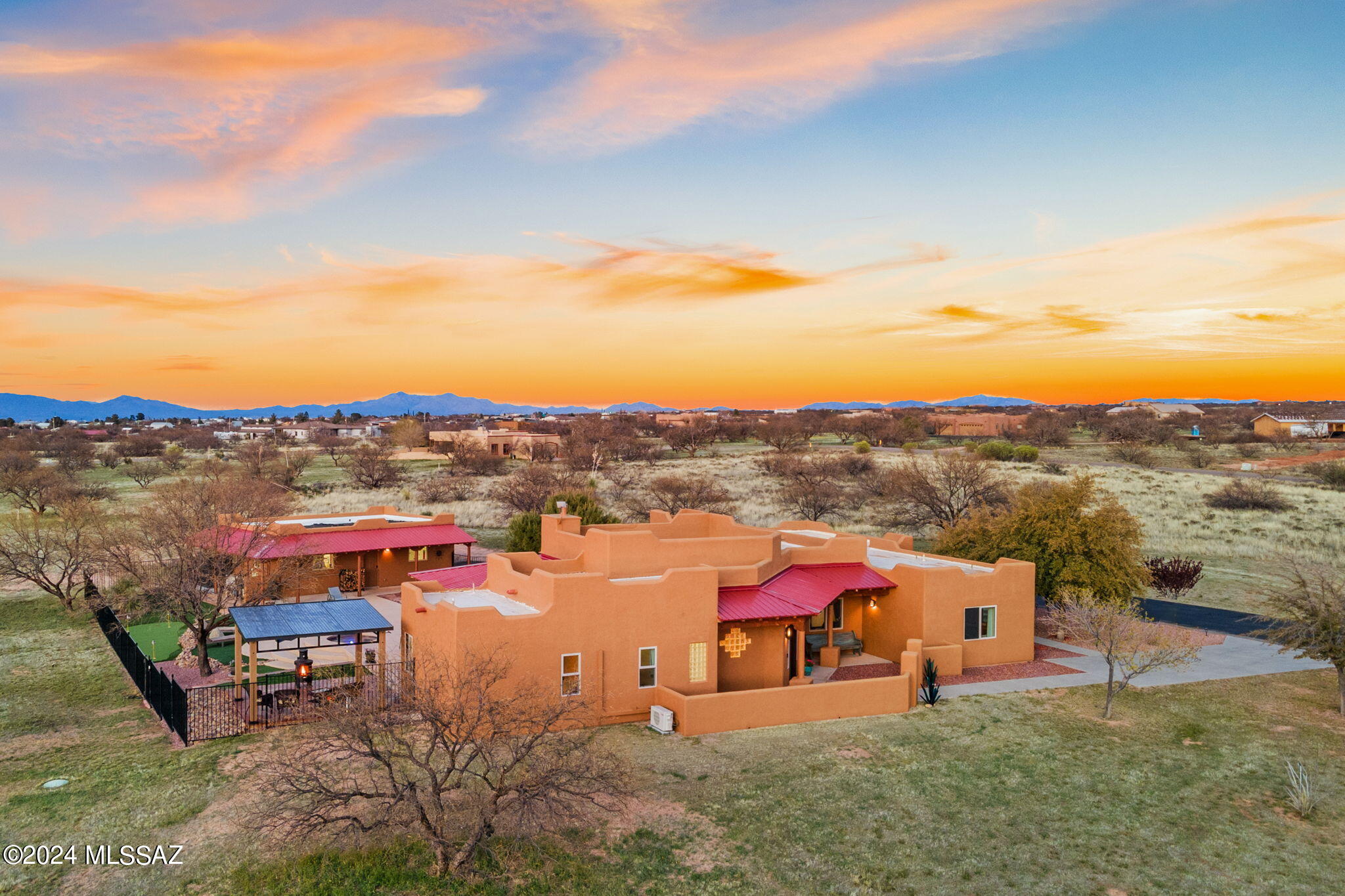 Red Hawk at J-6 Ranch - Residential