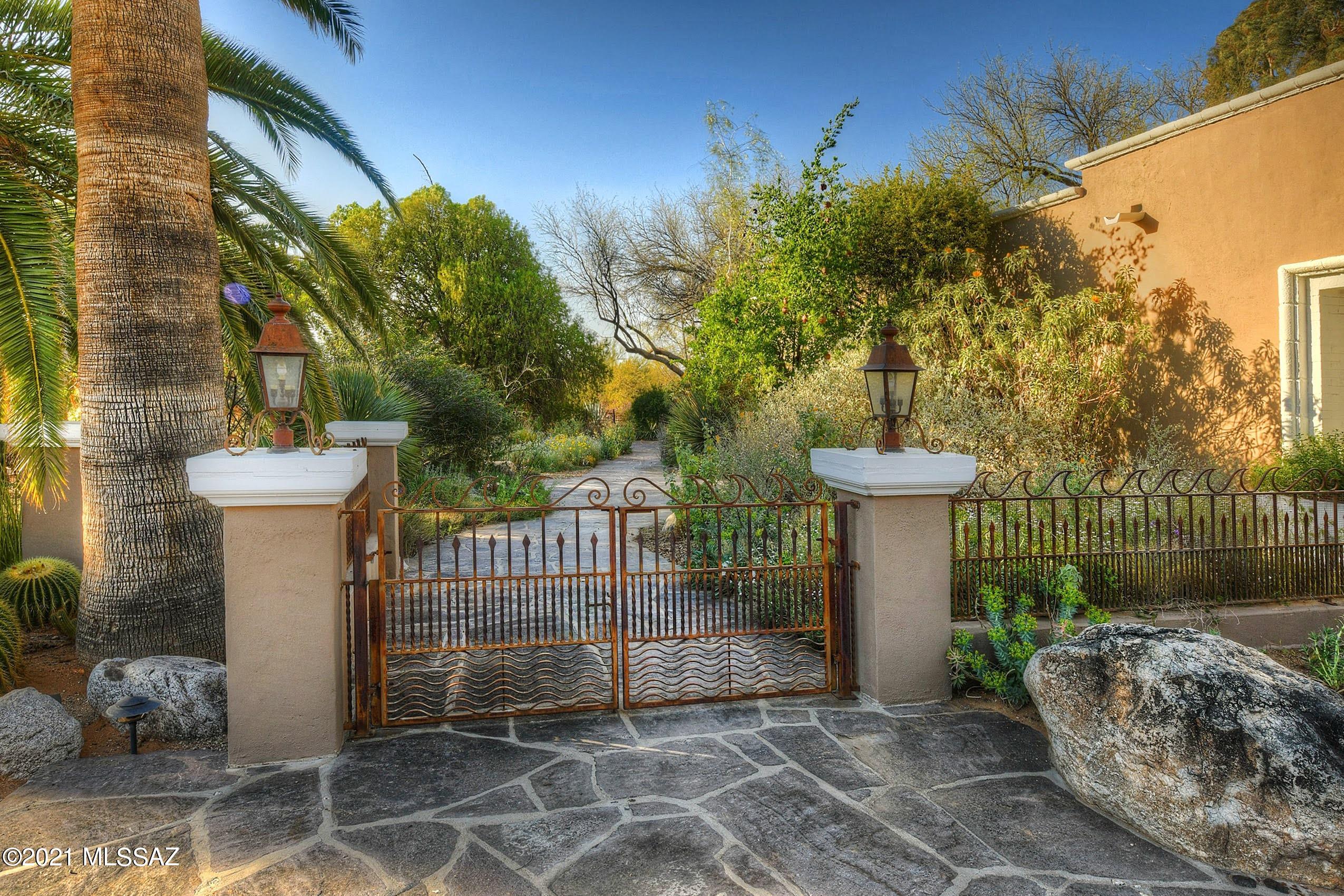 Catalina Citrus Estates - Residential