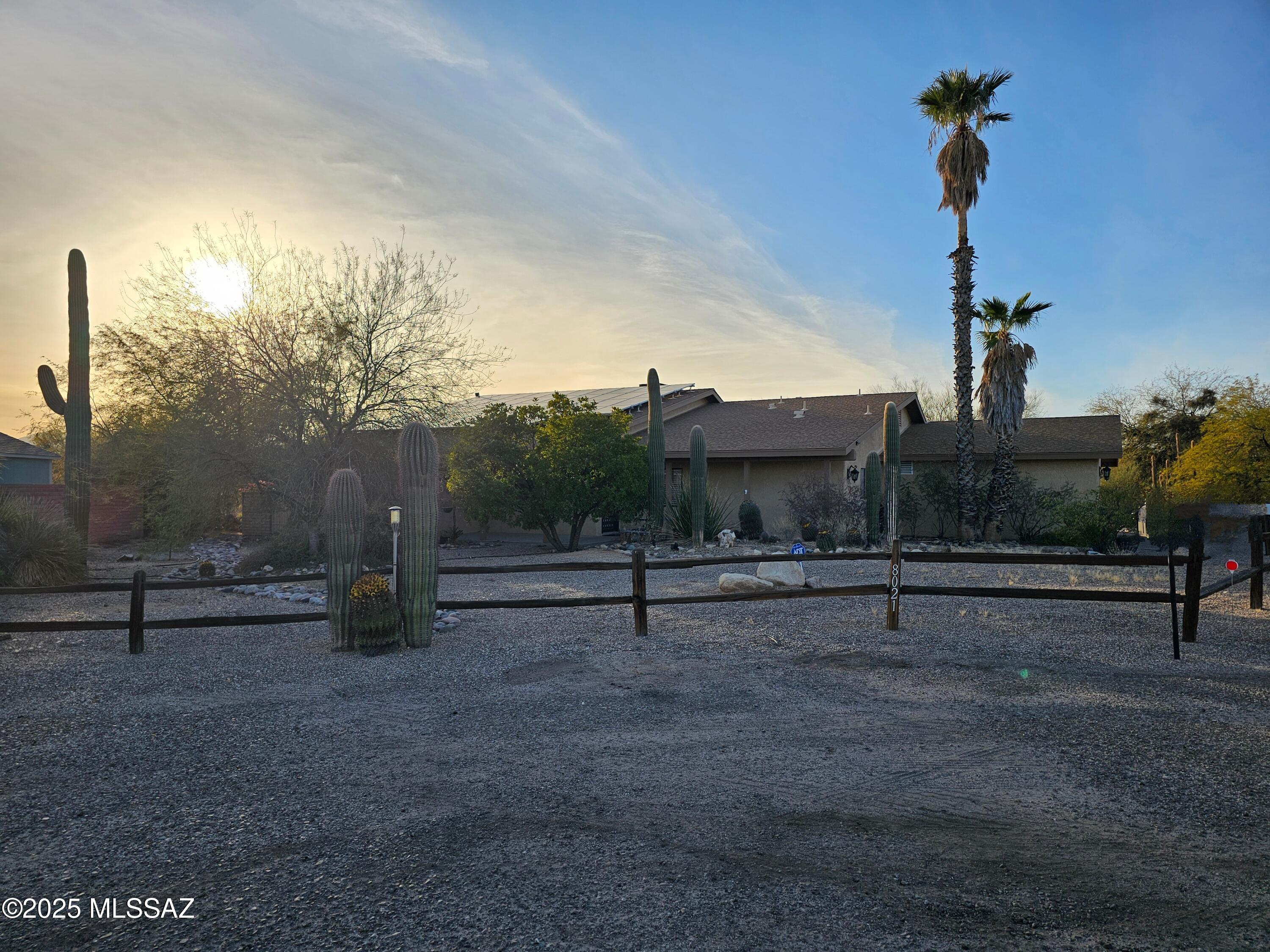 Casas Adobes Country Club Est. - Residential Lease