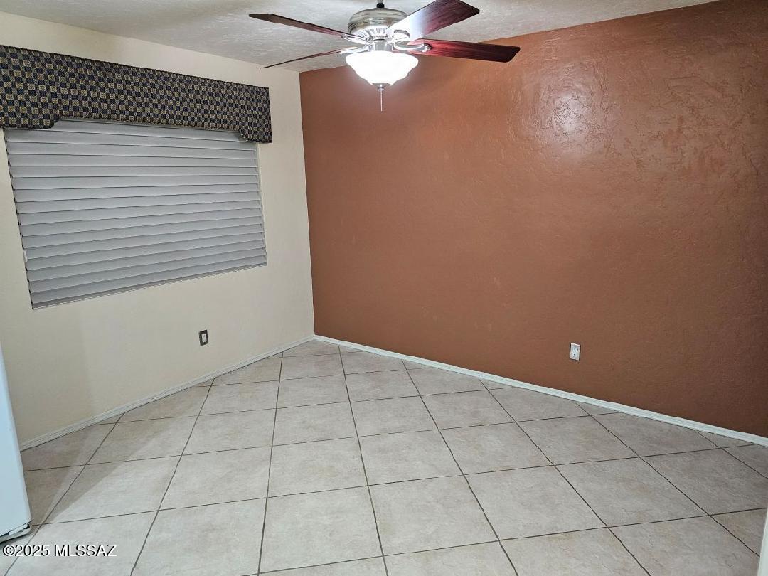 Casas Adobes Country Club Est. - Residential Lease