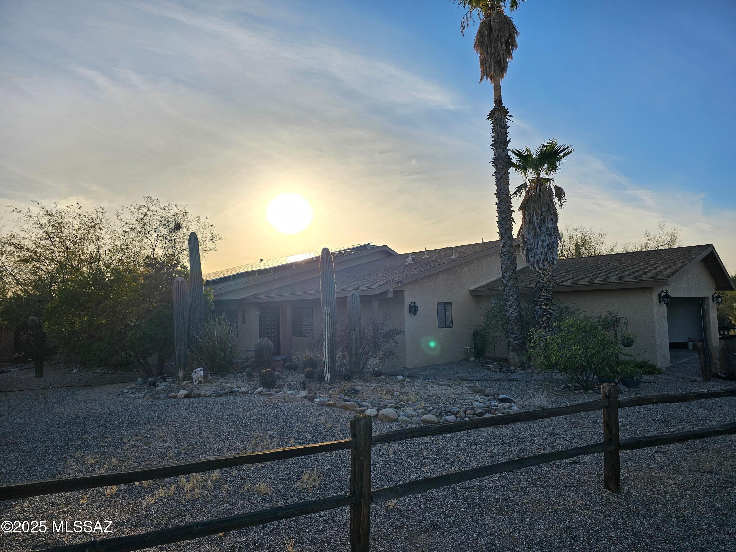 Casas Adobes Country Club Est. - Residential Lease