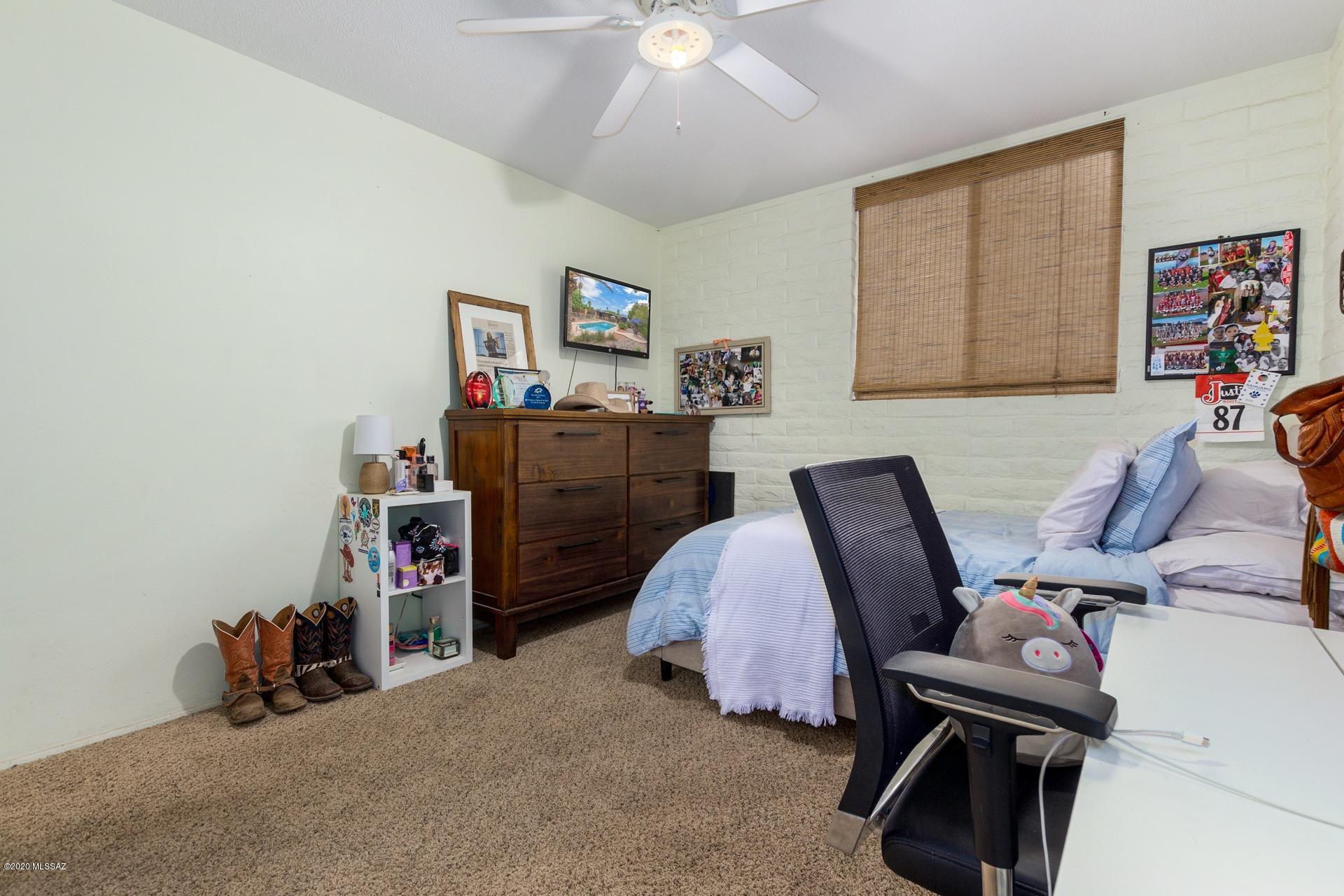 Windsor Park NO 3 (1-24) - Residential