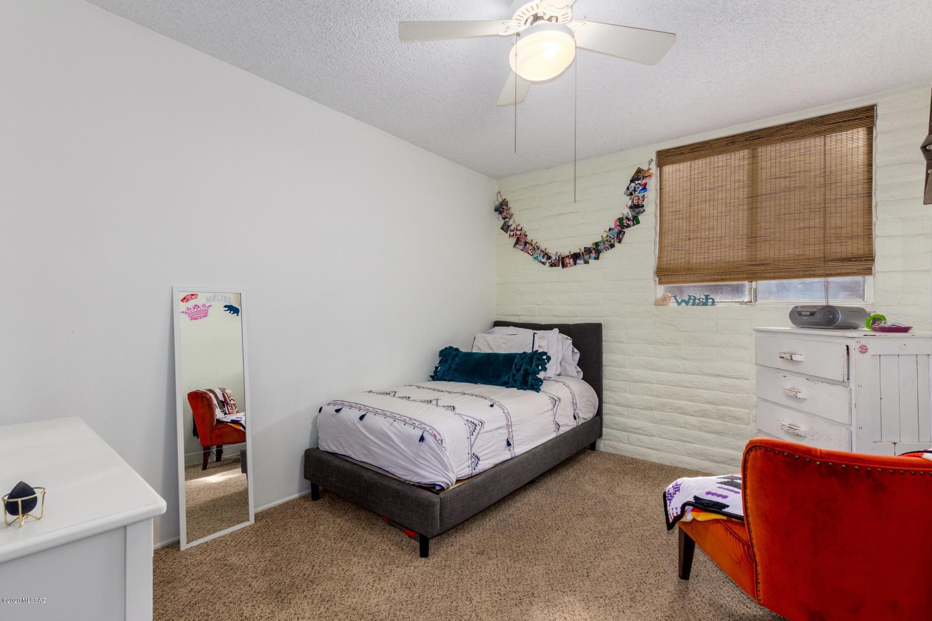 Windsor Park NO 3 (1-24) - Residential