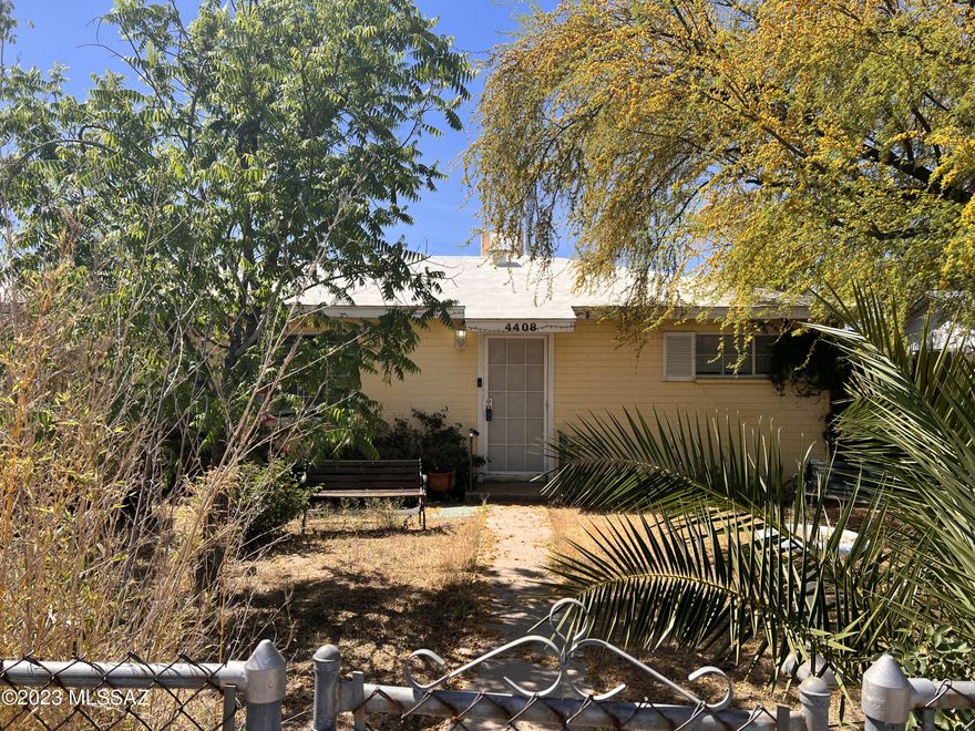 Two bedroom, 1 bathroom home with amazing potential.