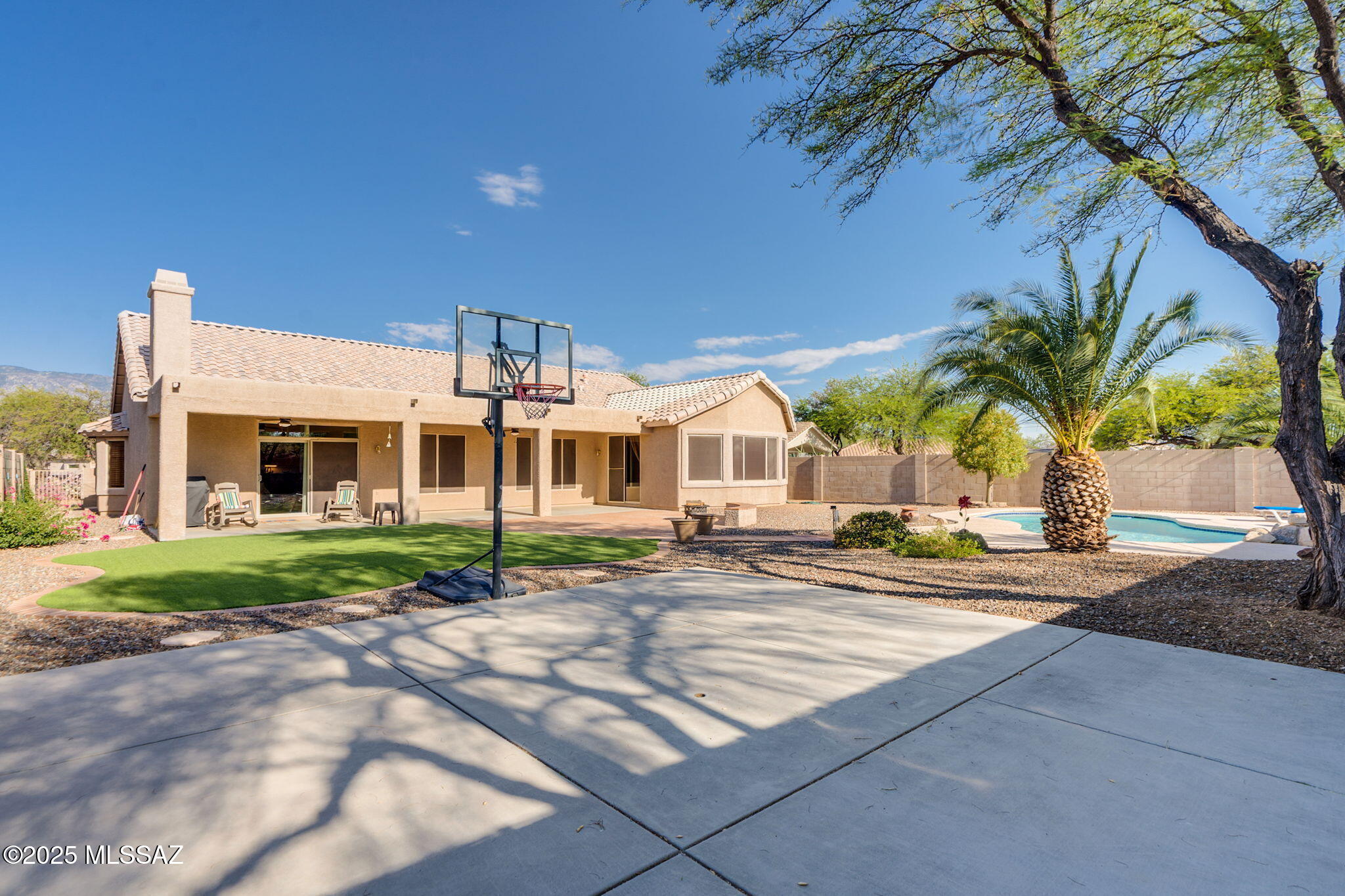 14073 N Hemet Drive
