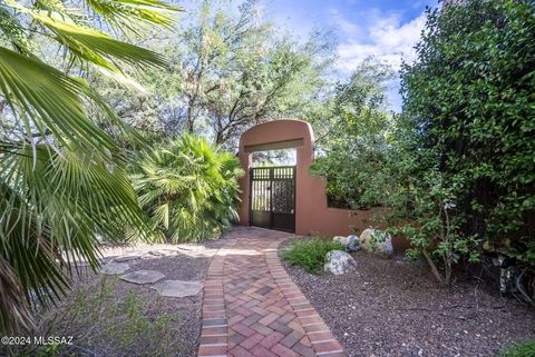 A home in Tubac