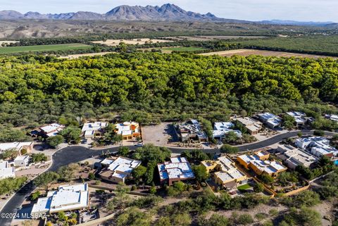 A home in Tubac