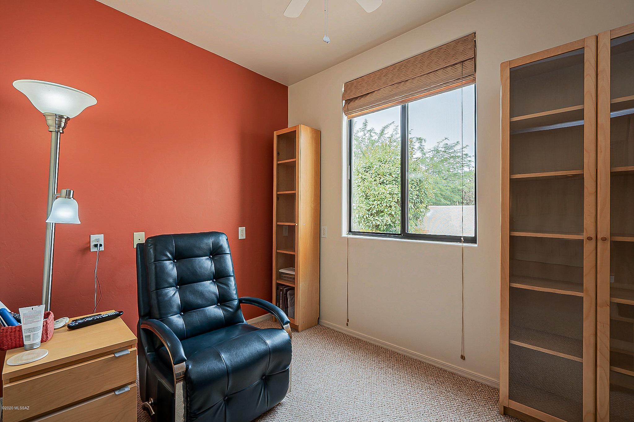 Valley Lane Townhomes (135-169) - Residential