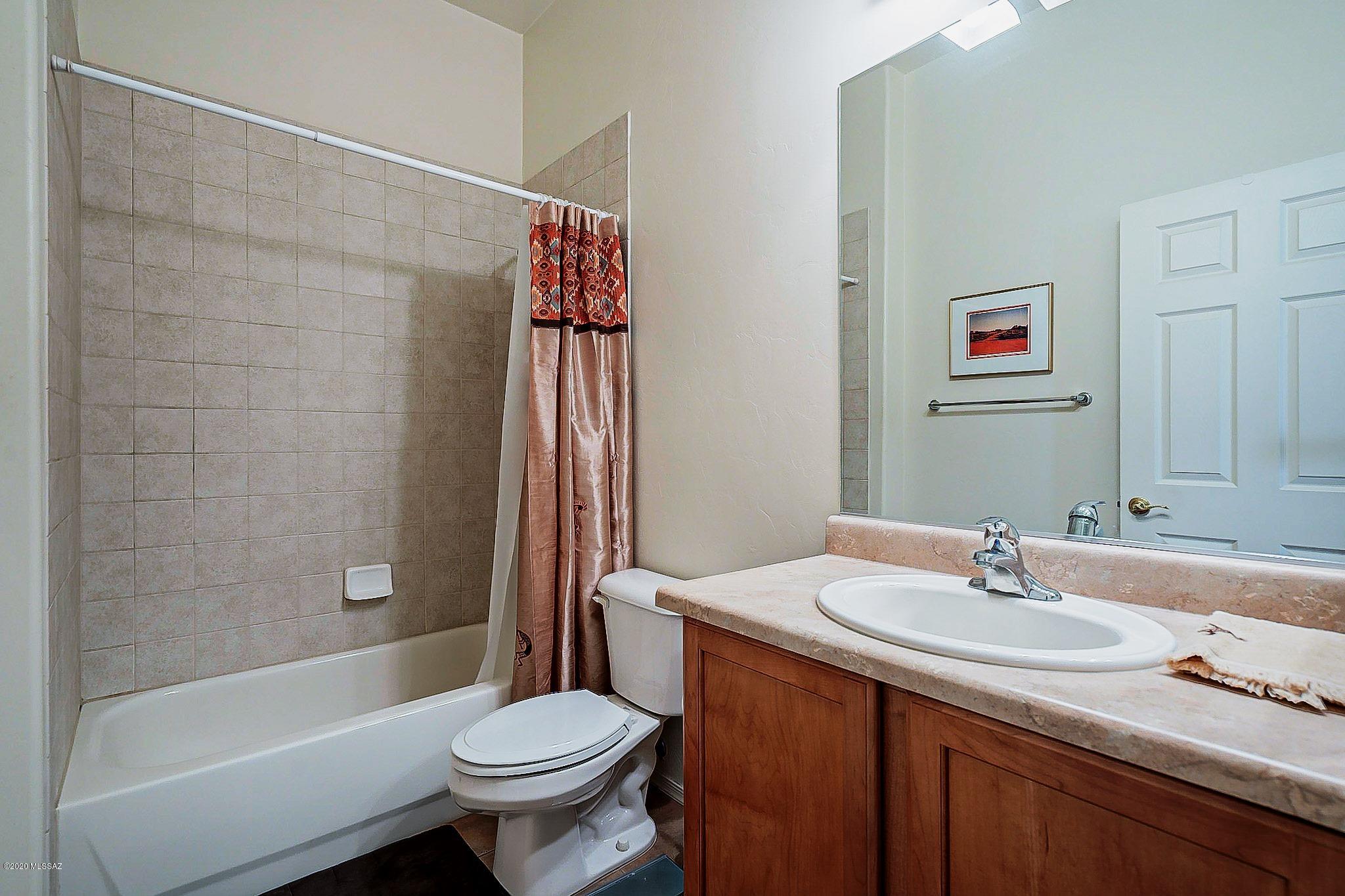 Valley Lane Townhomes (135-169) - Residential