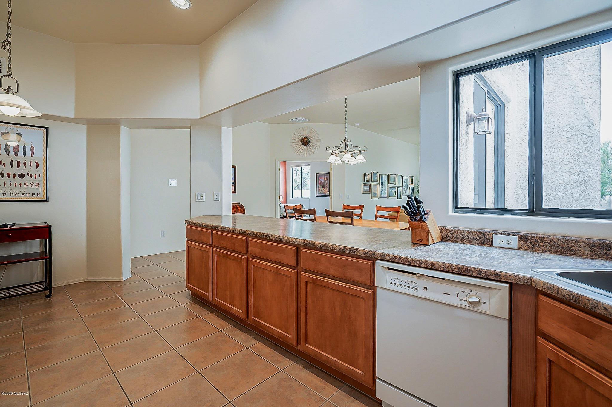 Valley Lane Townhomes (135-169) - Residential