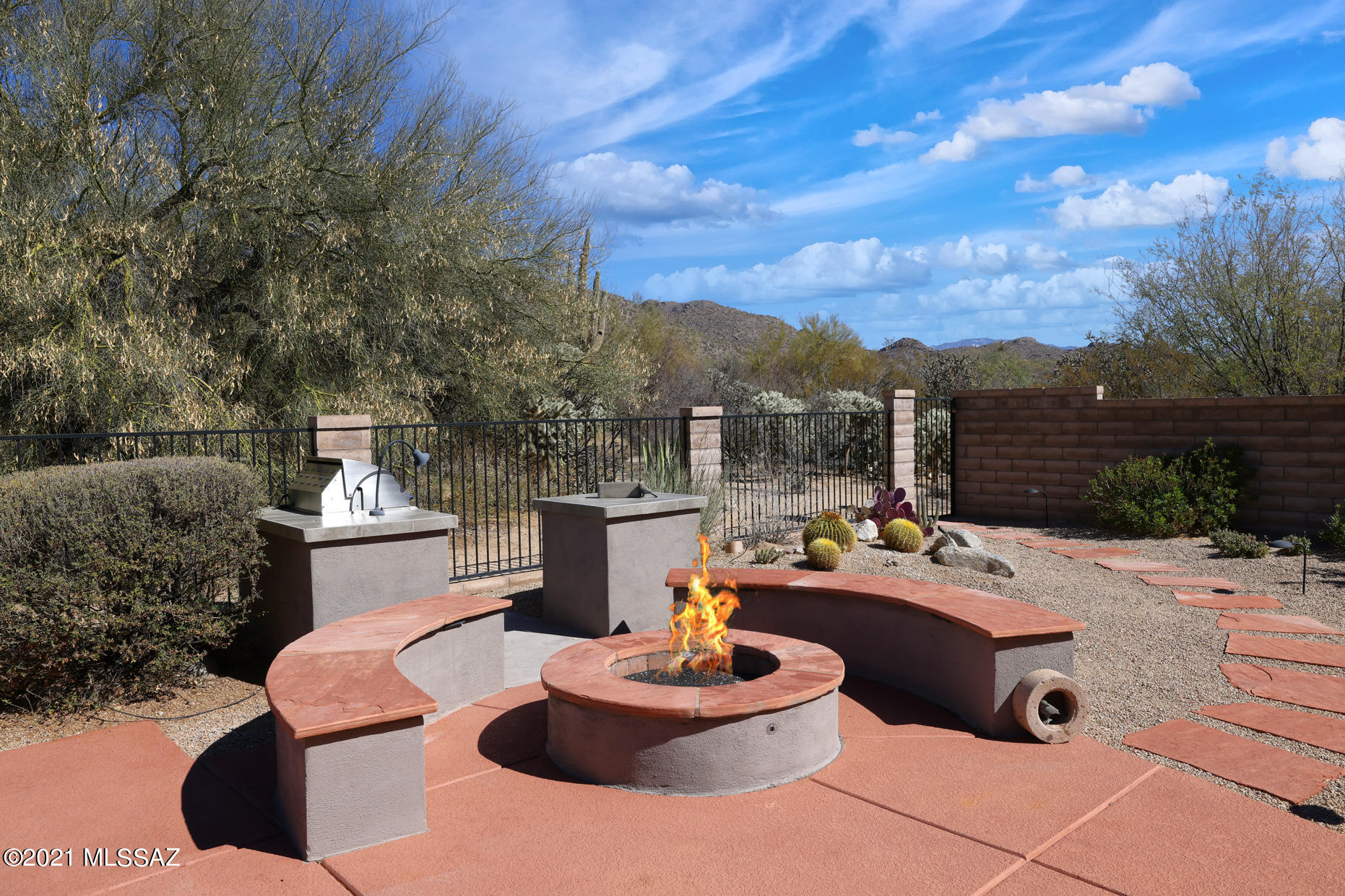 Dos Lagos at Dove Mountain (1-91) - Residential