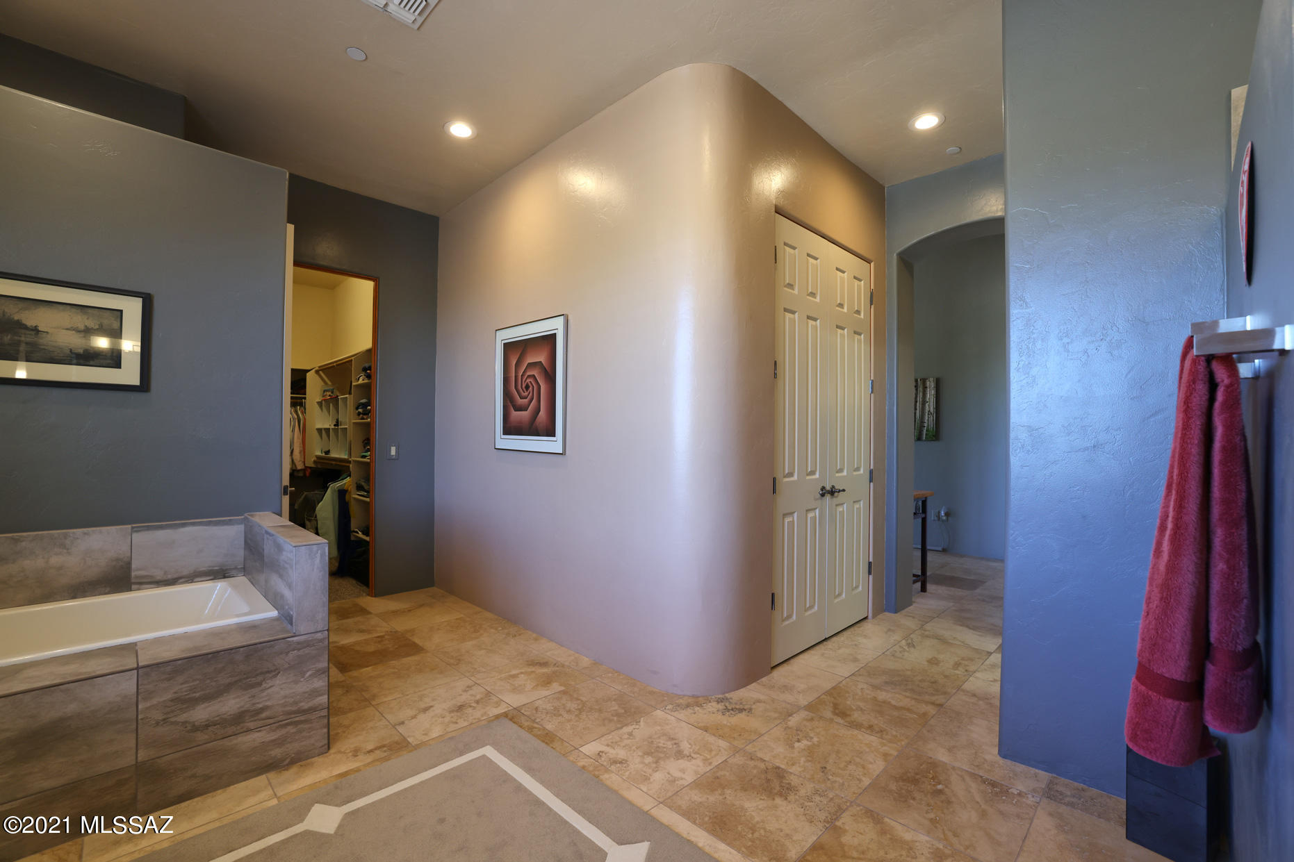 Dos Lagos at Dove Mountain (1-91) - Residential