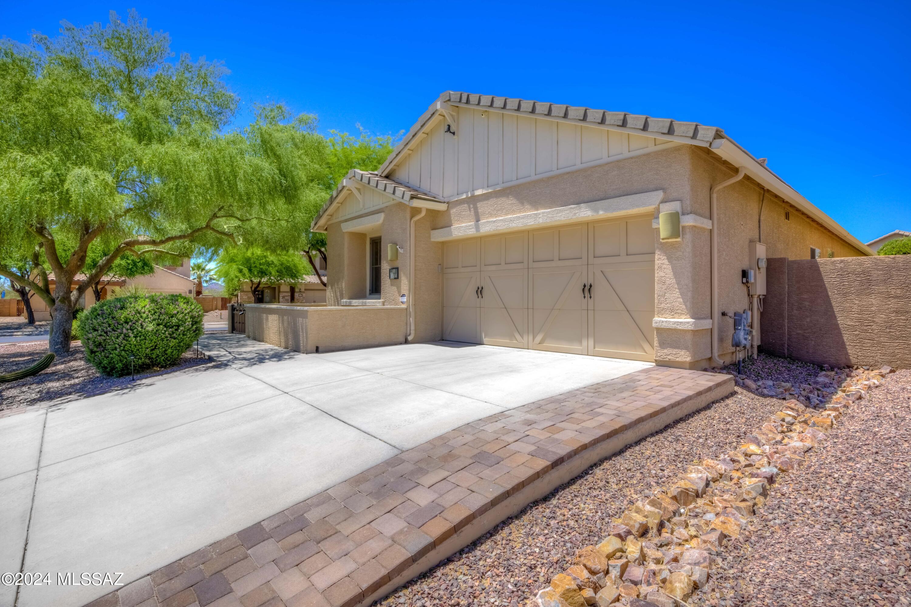 View Oro Valley, AZ 85755 house