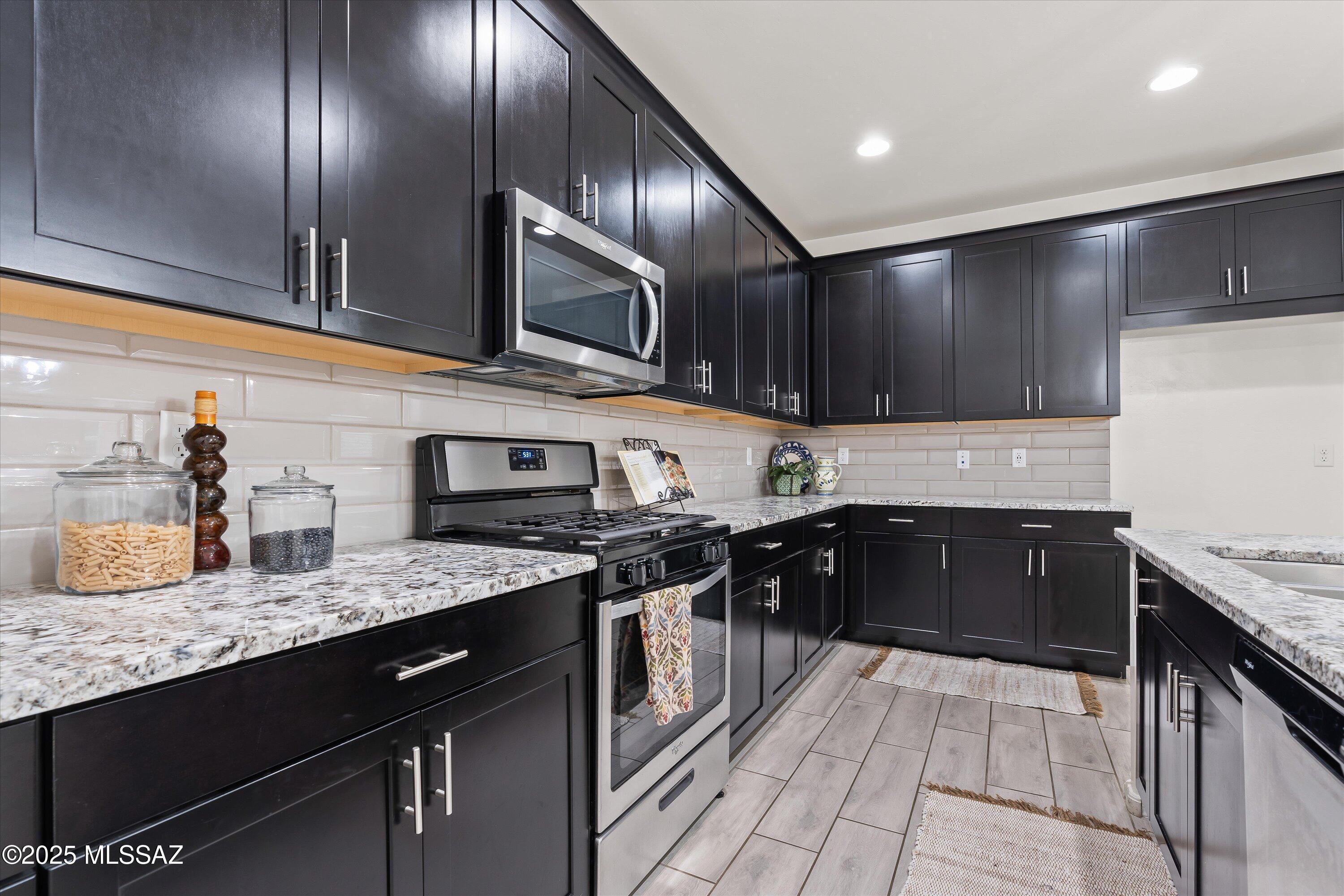 14260 E Placita Lago Verde