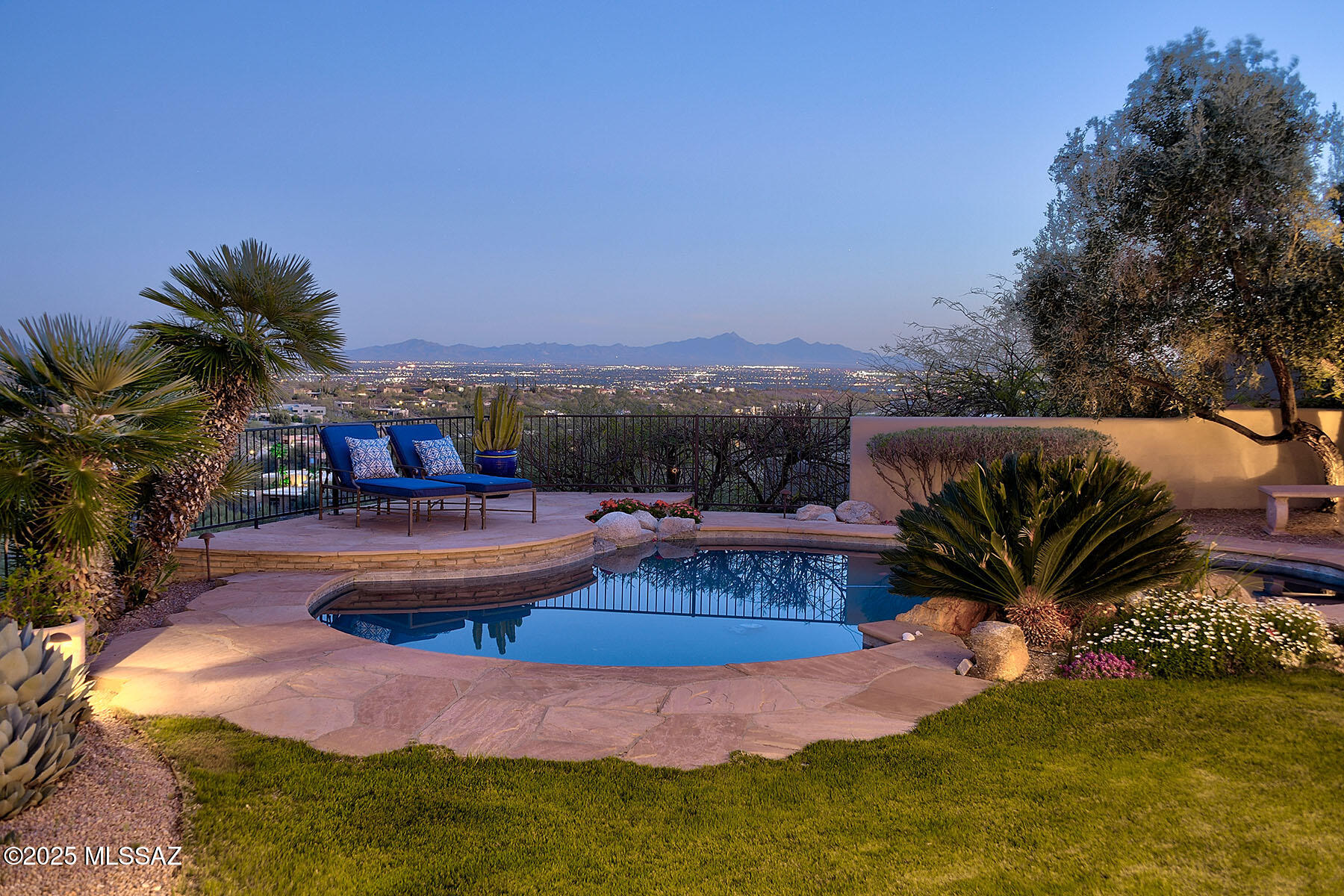 Alta Vista (99-145) - Residential