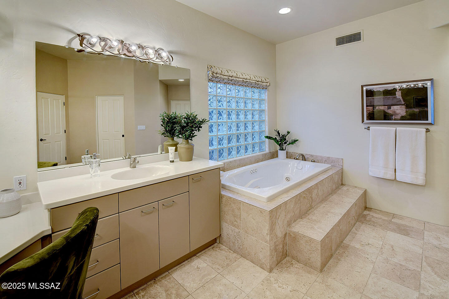 Alta Vista (99-145) - Residential