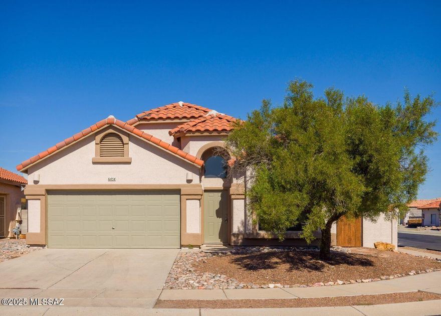 Awesome 4 bedroom 2 bath home in Continental Ranch, New tile floors throughout, fresh paint inside and outside, newer A/C unit, stainless appliances, this home offers family room off kitchen area with fireplace, formal living / dining room, very spacious kitchen with lots of cabinet and counter space, covered patio, close to schools, shopping and restaurants. This property will be clean and by 11/10/2025