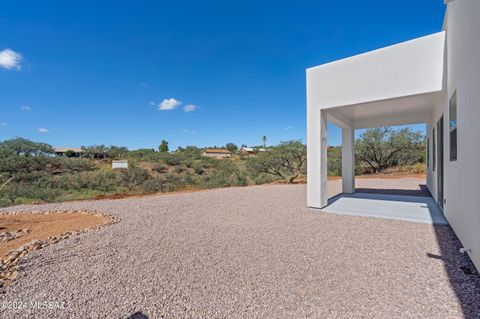 A home in Rio Rico