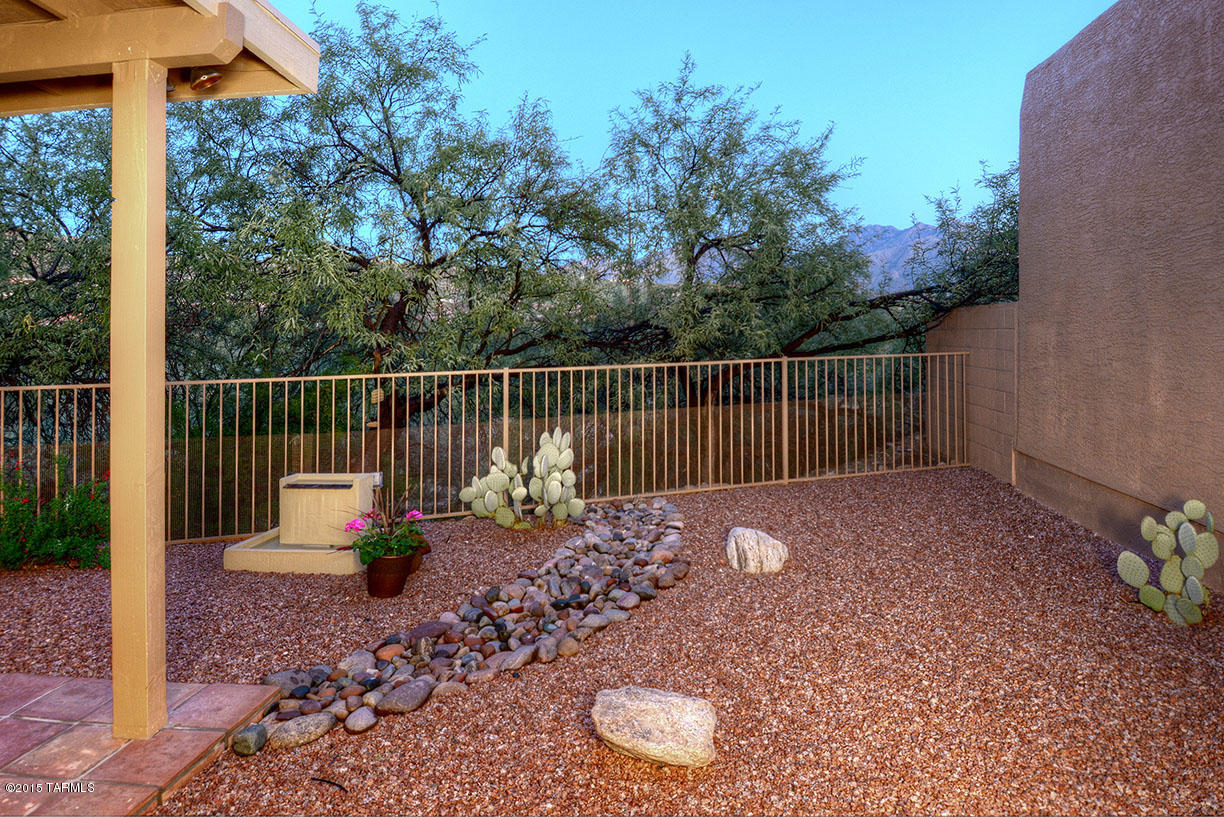 Sabino Shadows (1-27) - Residential