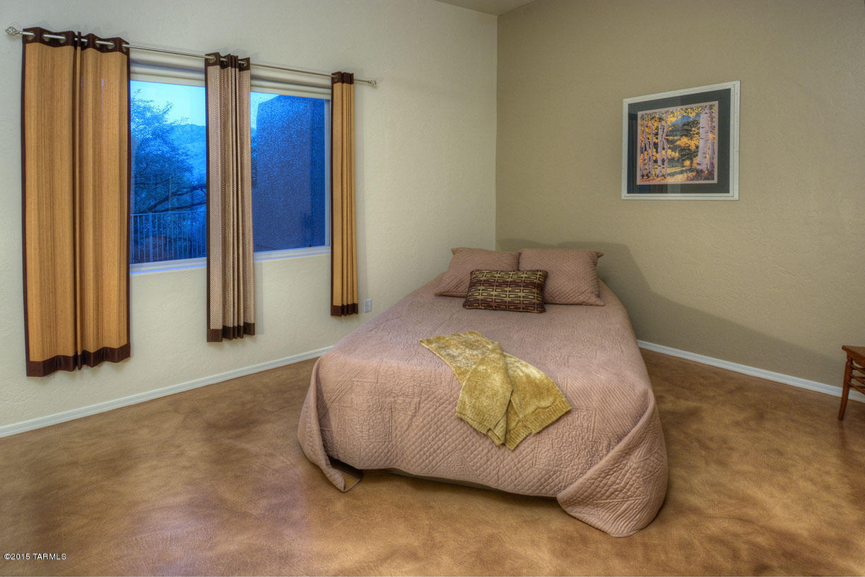 Sabino Shadows (1-27) - Residential