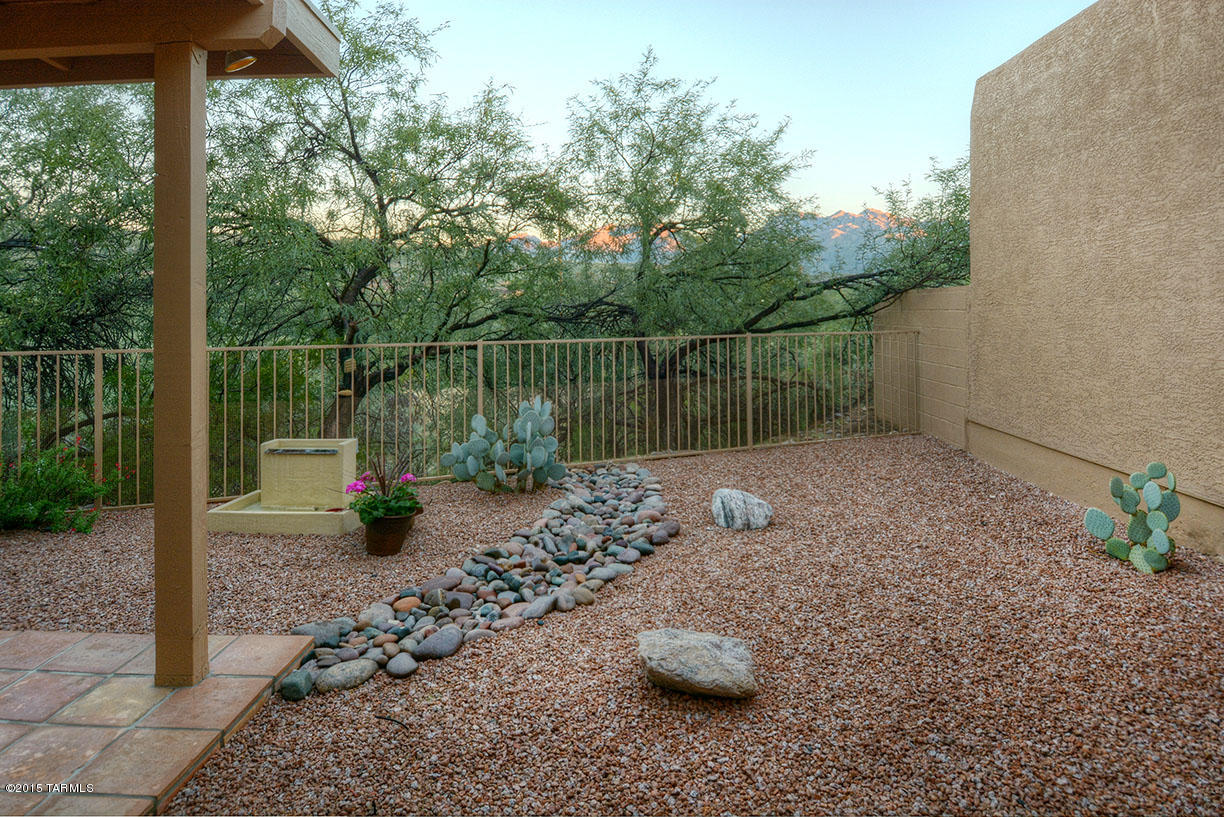 Sabino Shadows (1-27) - Residential