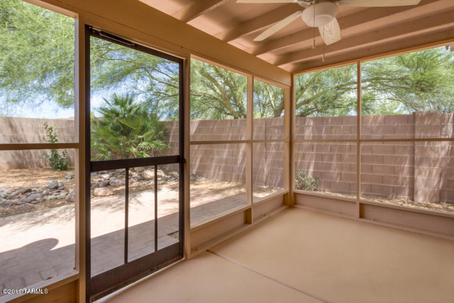 Bluffs (The) 2 - Residential Lease