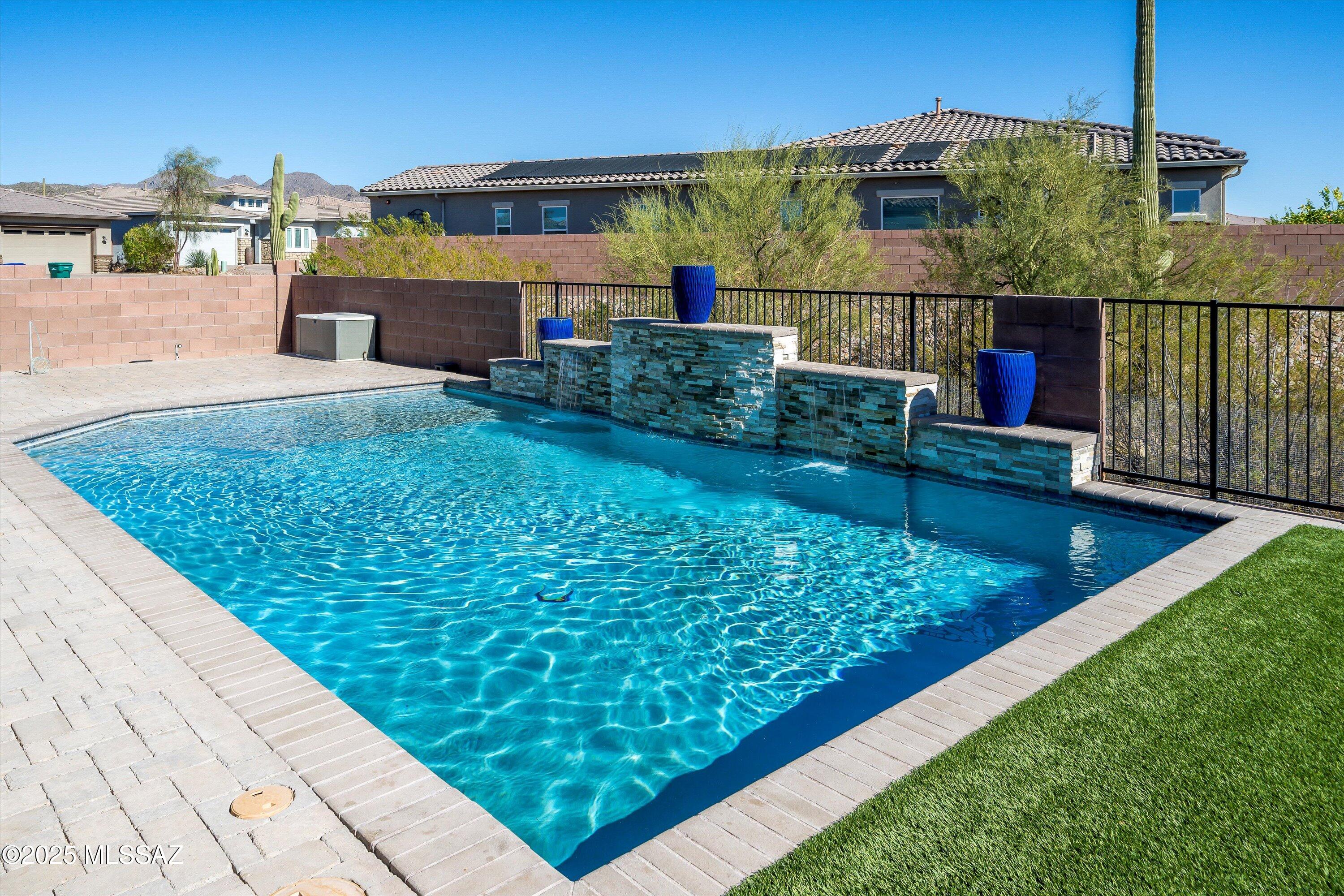 Blue Agave At Dove Mountain - Residential