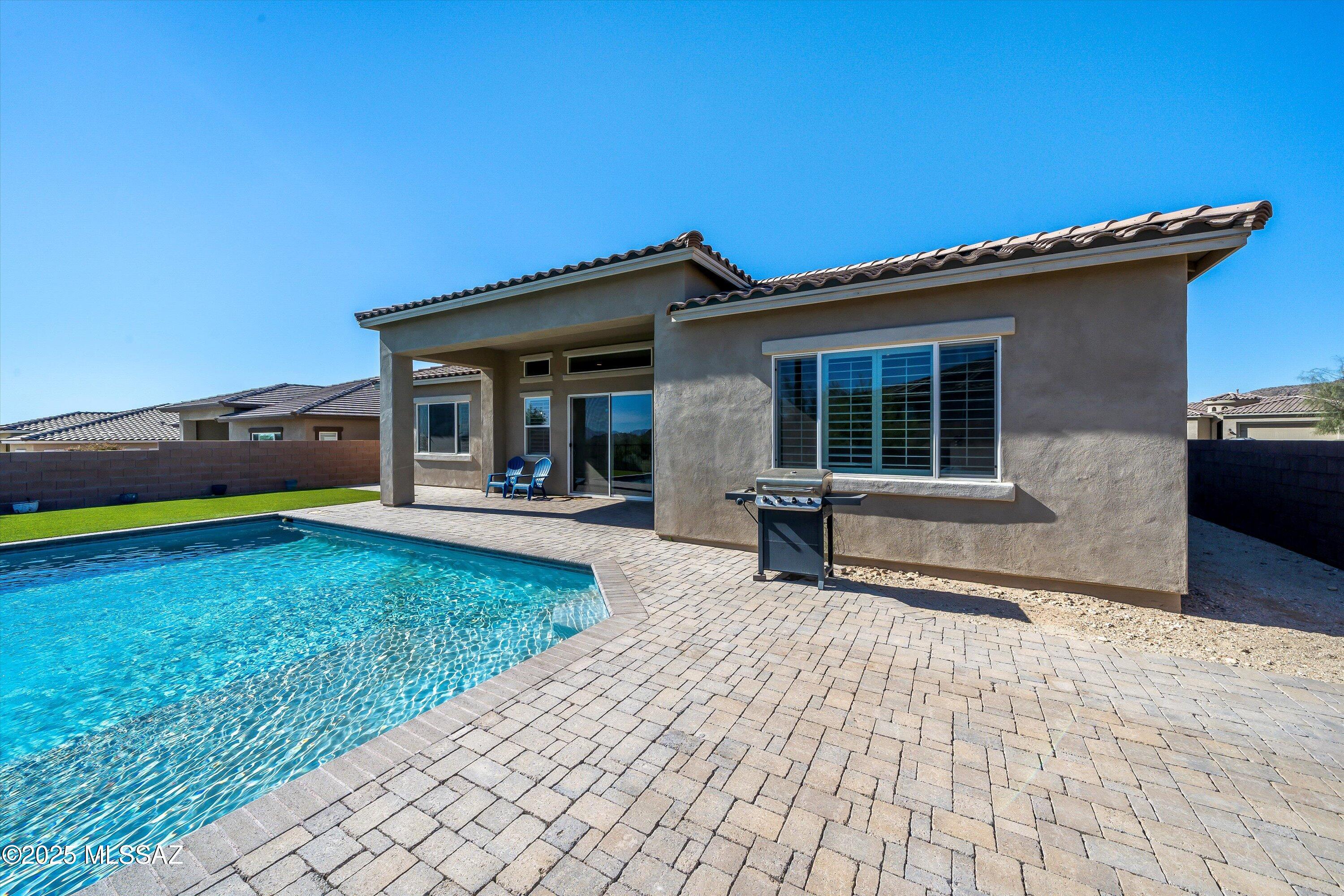 Blue Agave At Dove Mountain - Residential