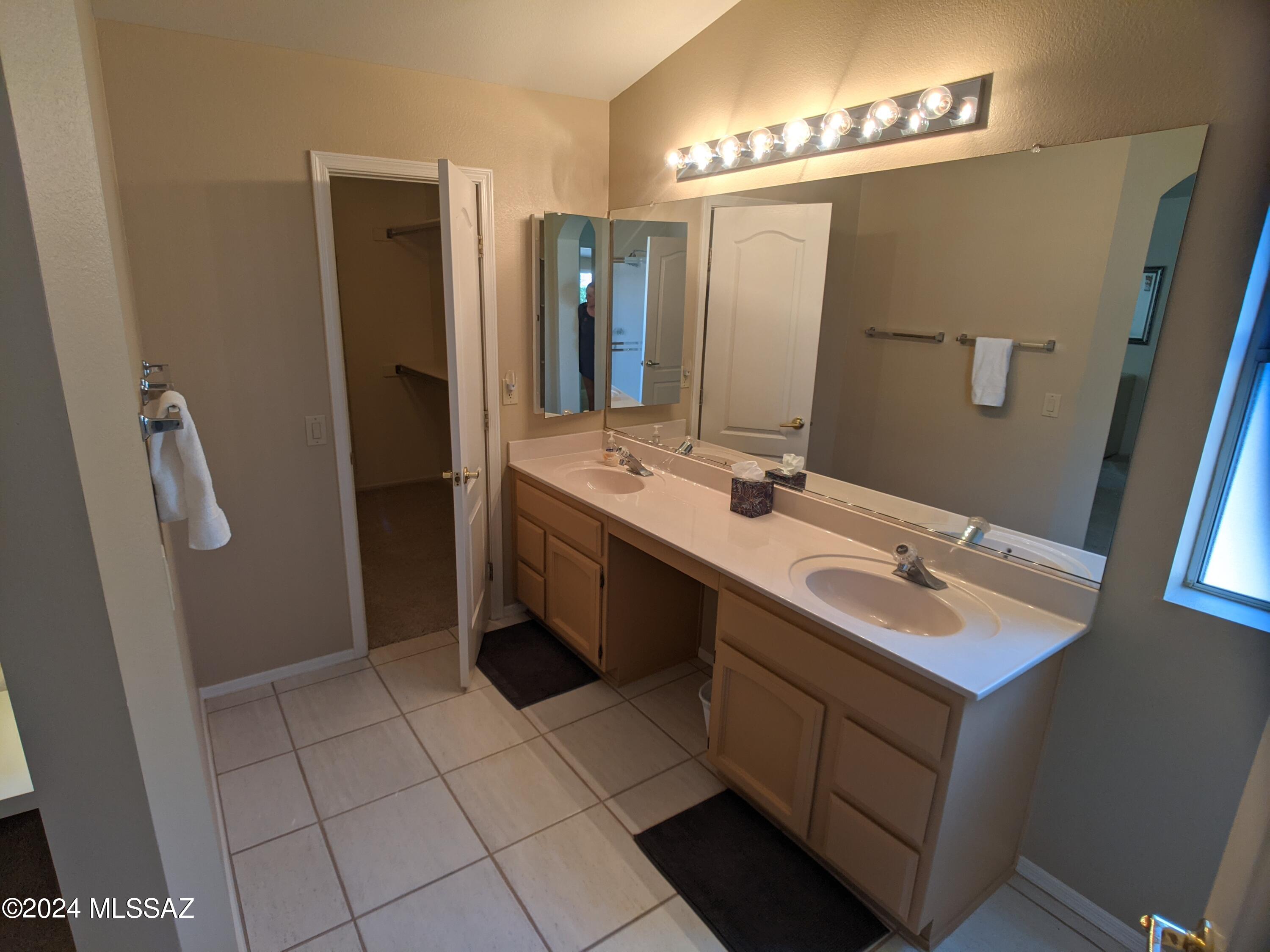 Saddlebrooke - Residential Lease