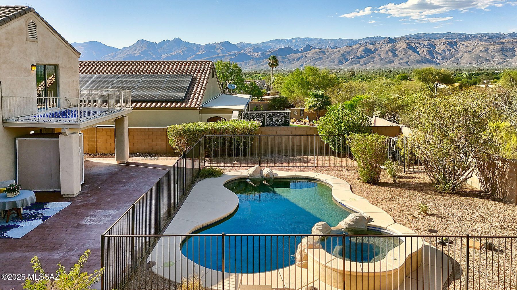 740 N Western Ridge Trail