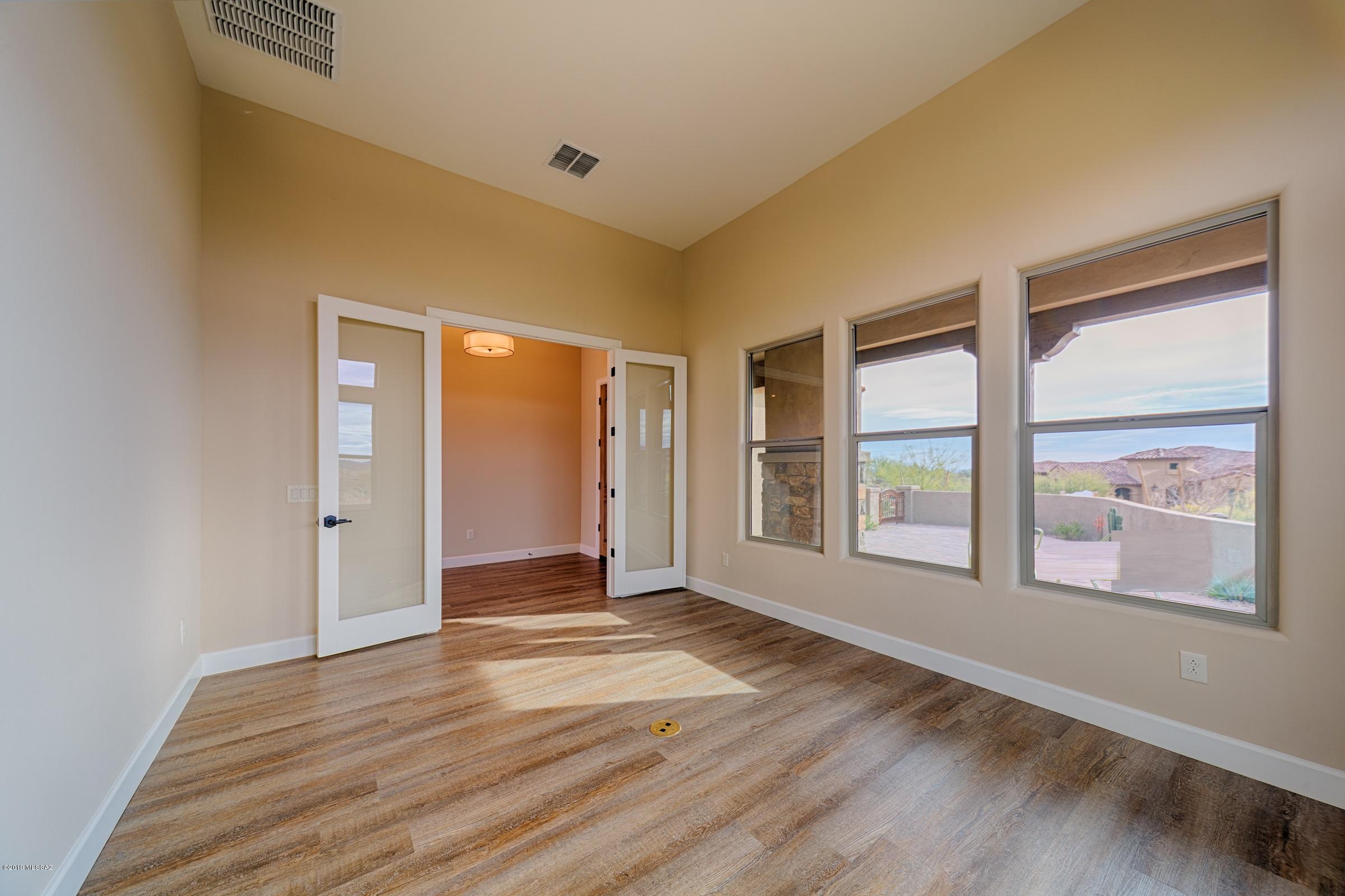 Stone Canyon VI - Residential