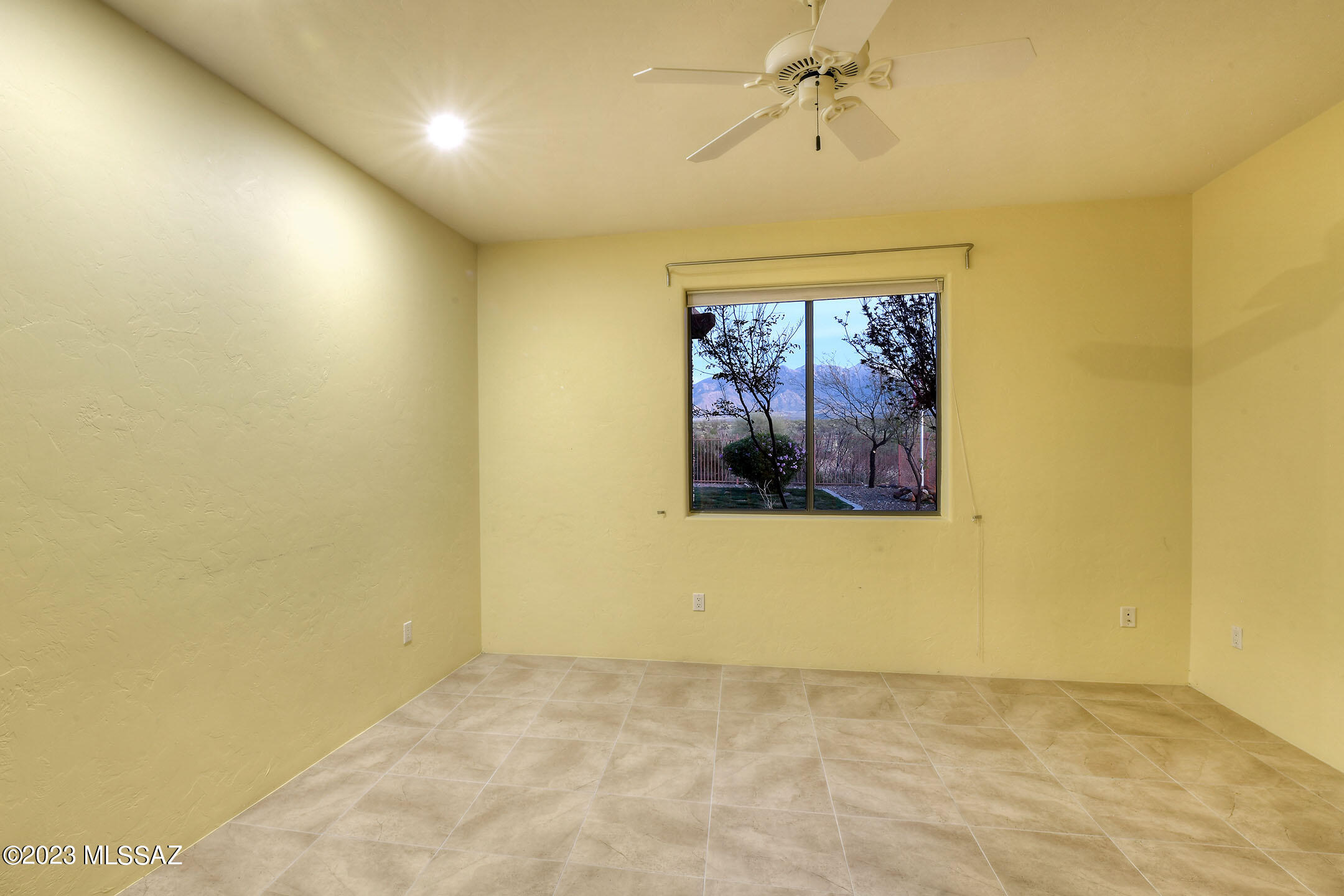 Colonia Real (1-50) - Residential