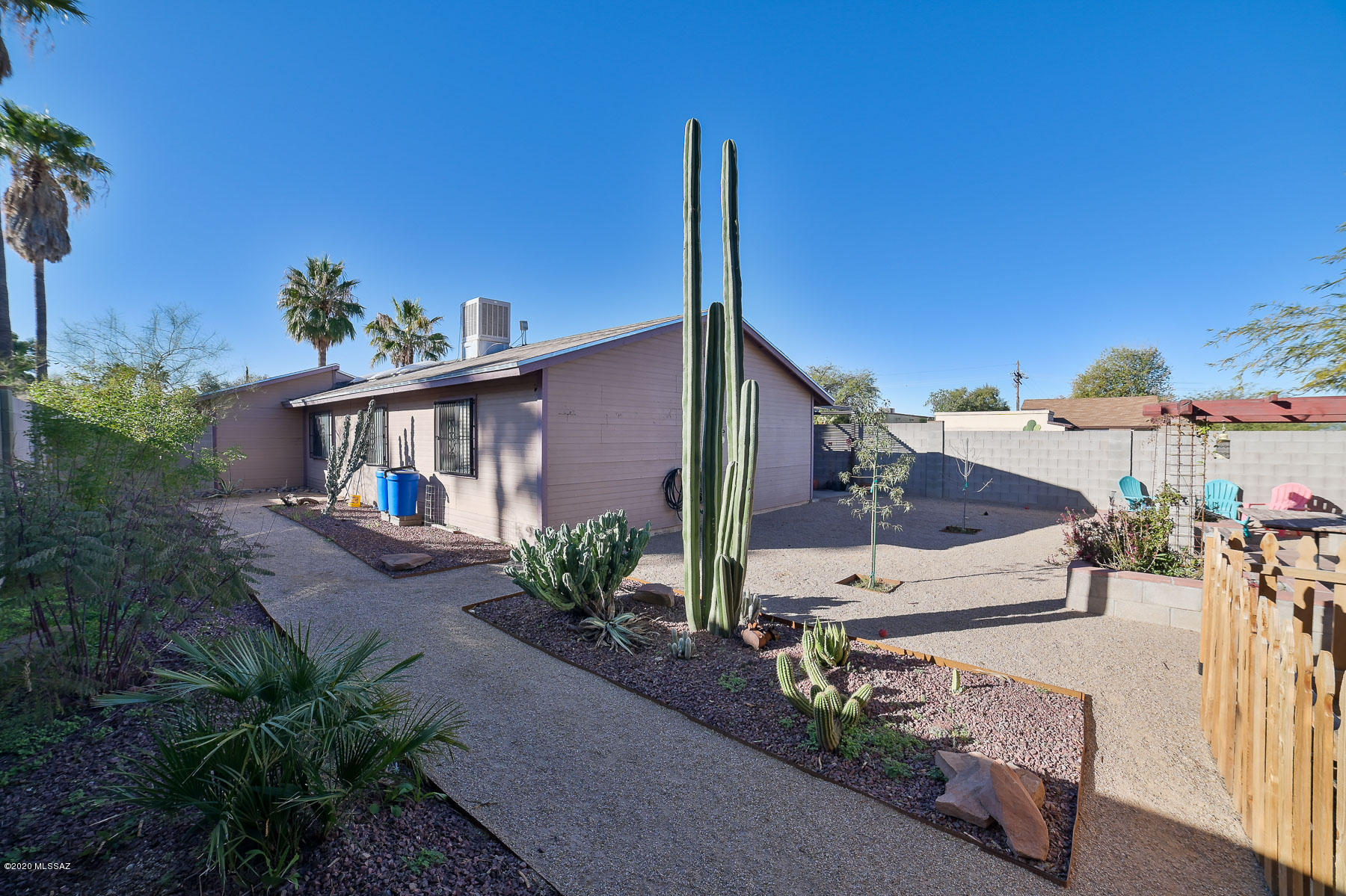 Hermosa Highlands (66-146) - Residential