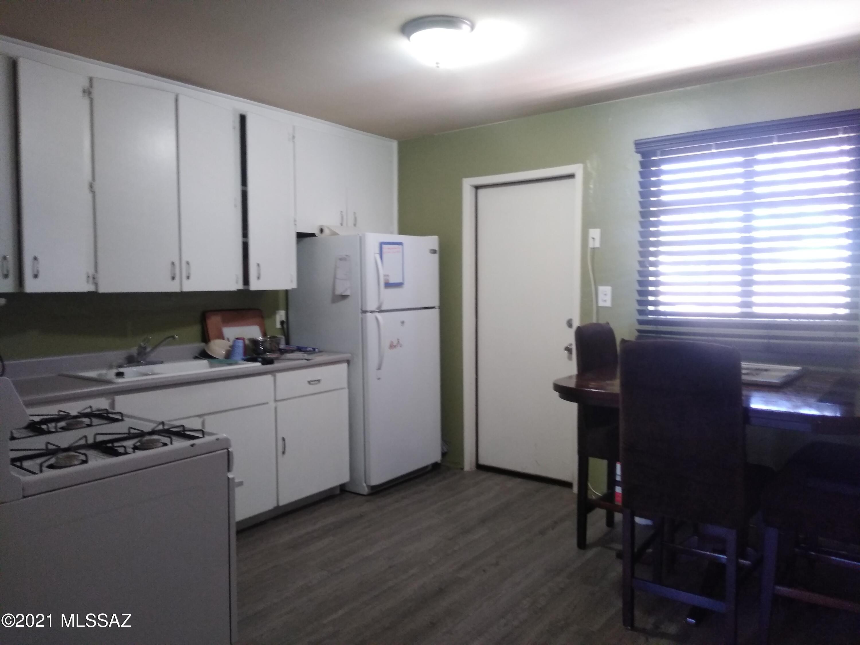 Mission Manor 5 Amd - Residential