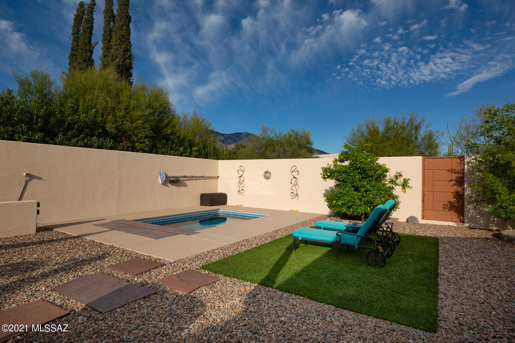 Santa Catalina Estates NO. 4 (1-180) - Residential